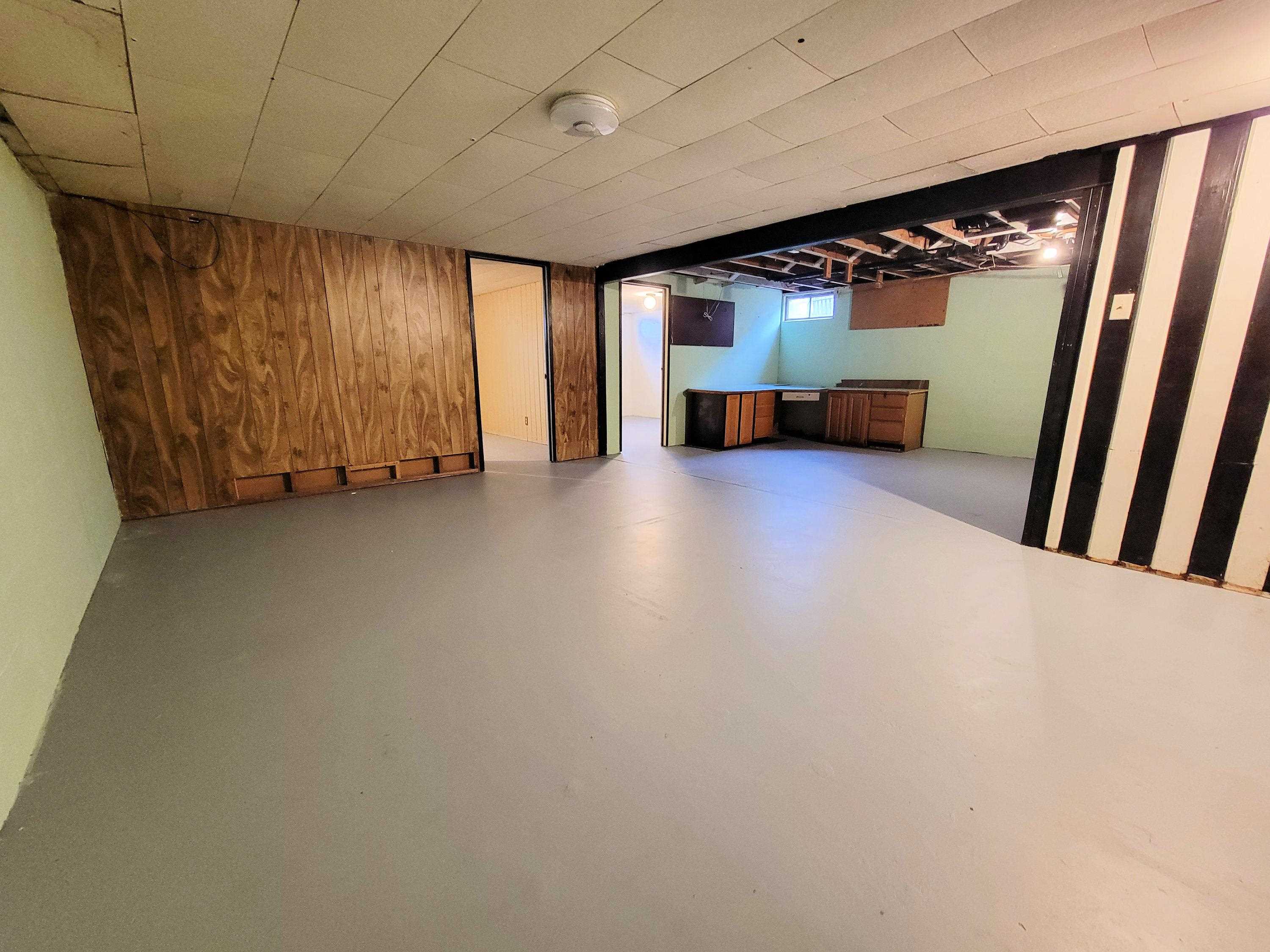 802 Logan St - Photo 21