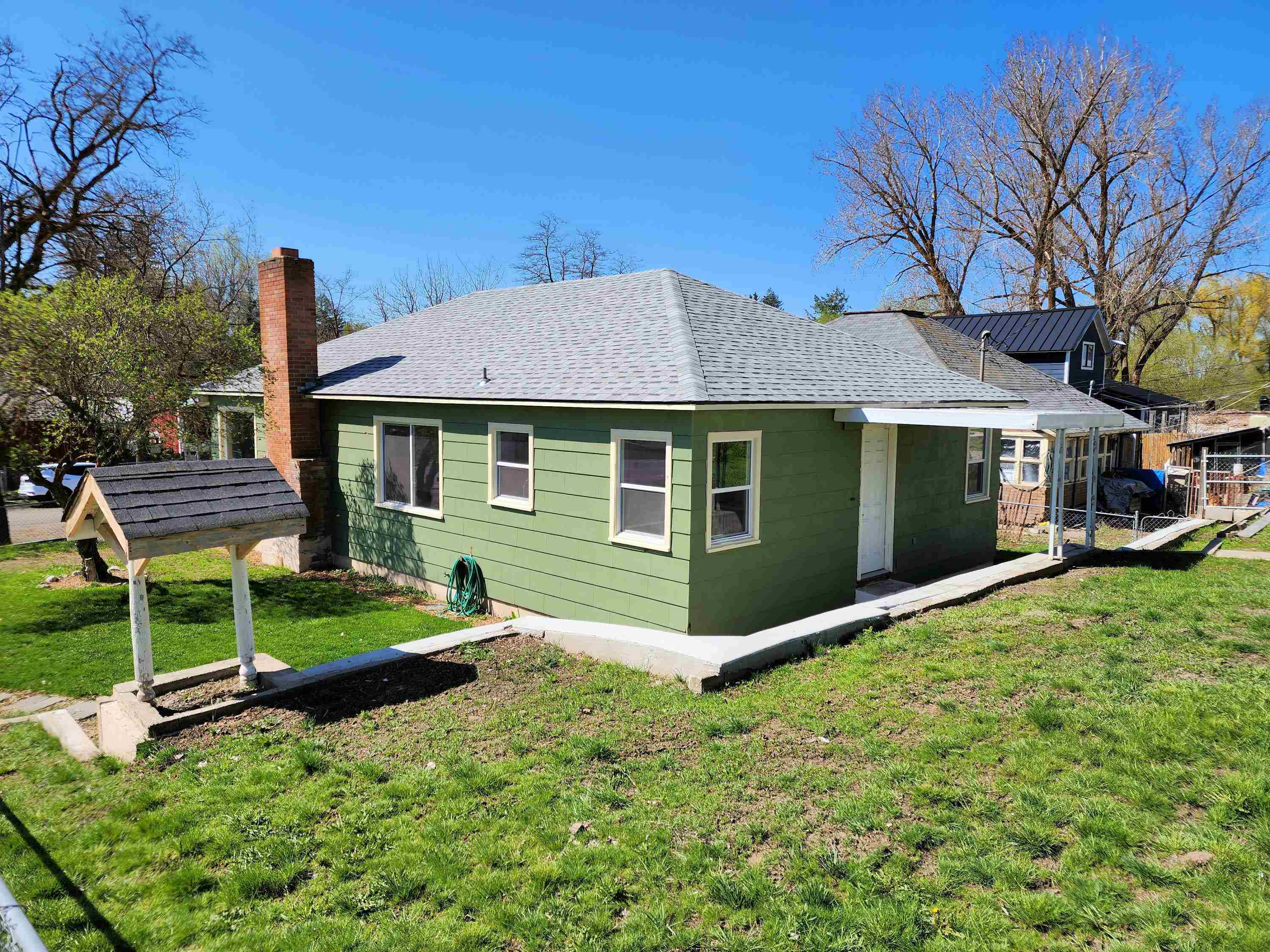 802 Logan St - Photo 30