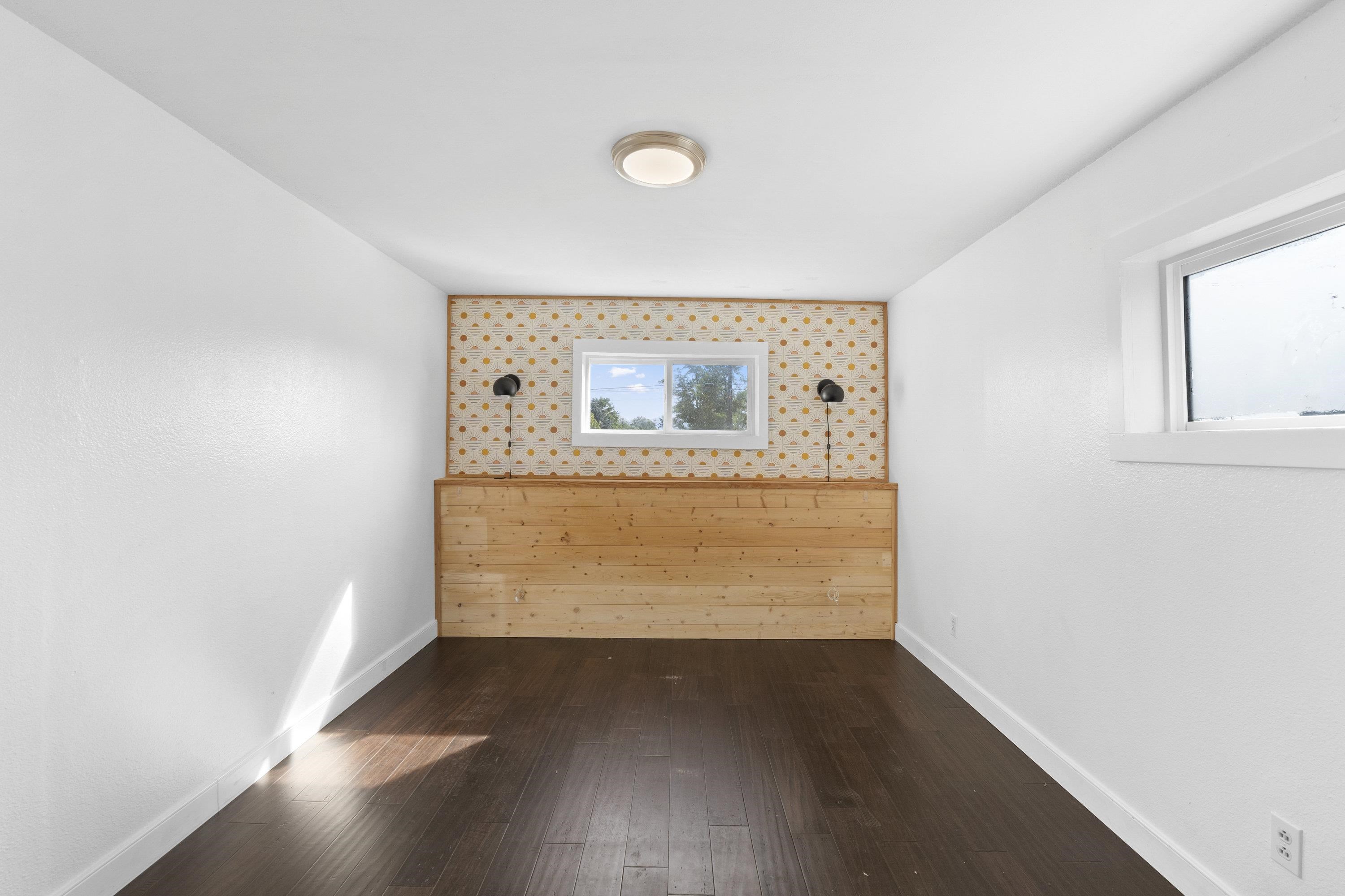 5327 N Crestline St - Photo 20