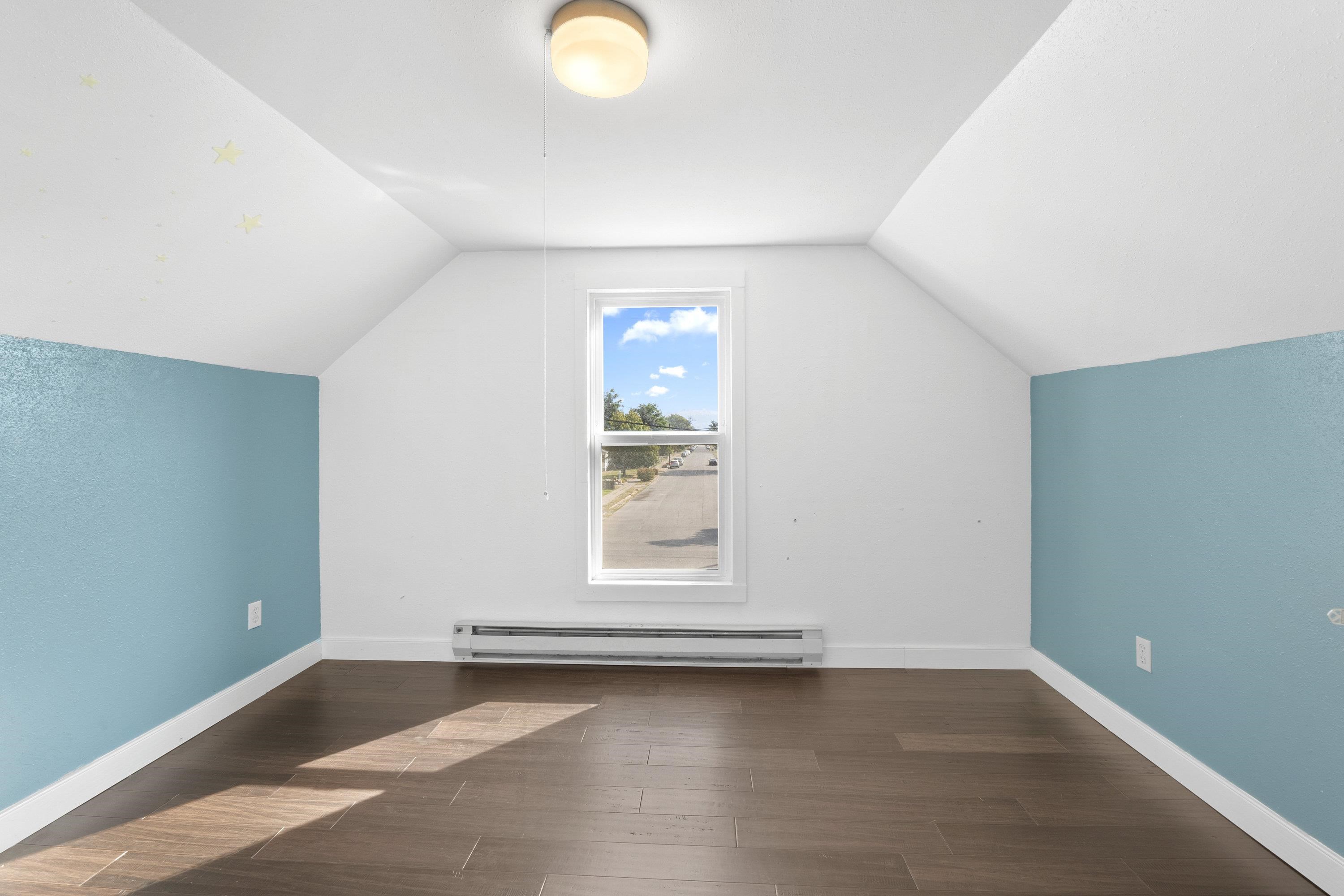 5327 N Crestline St - Photo 23