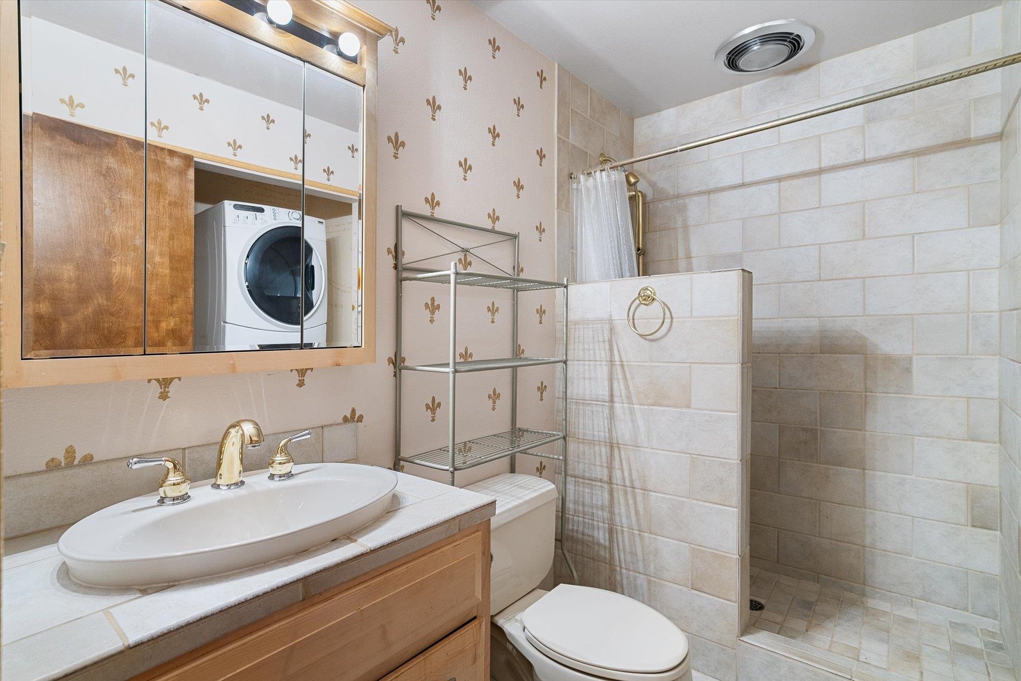 1023 Olympic Way - Photo 16