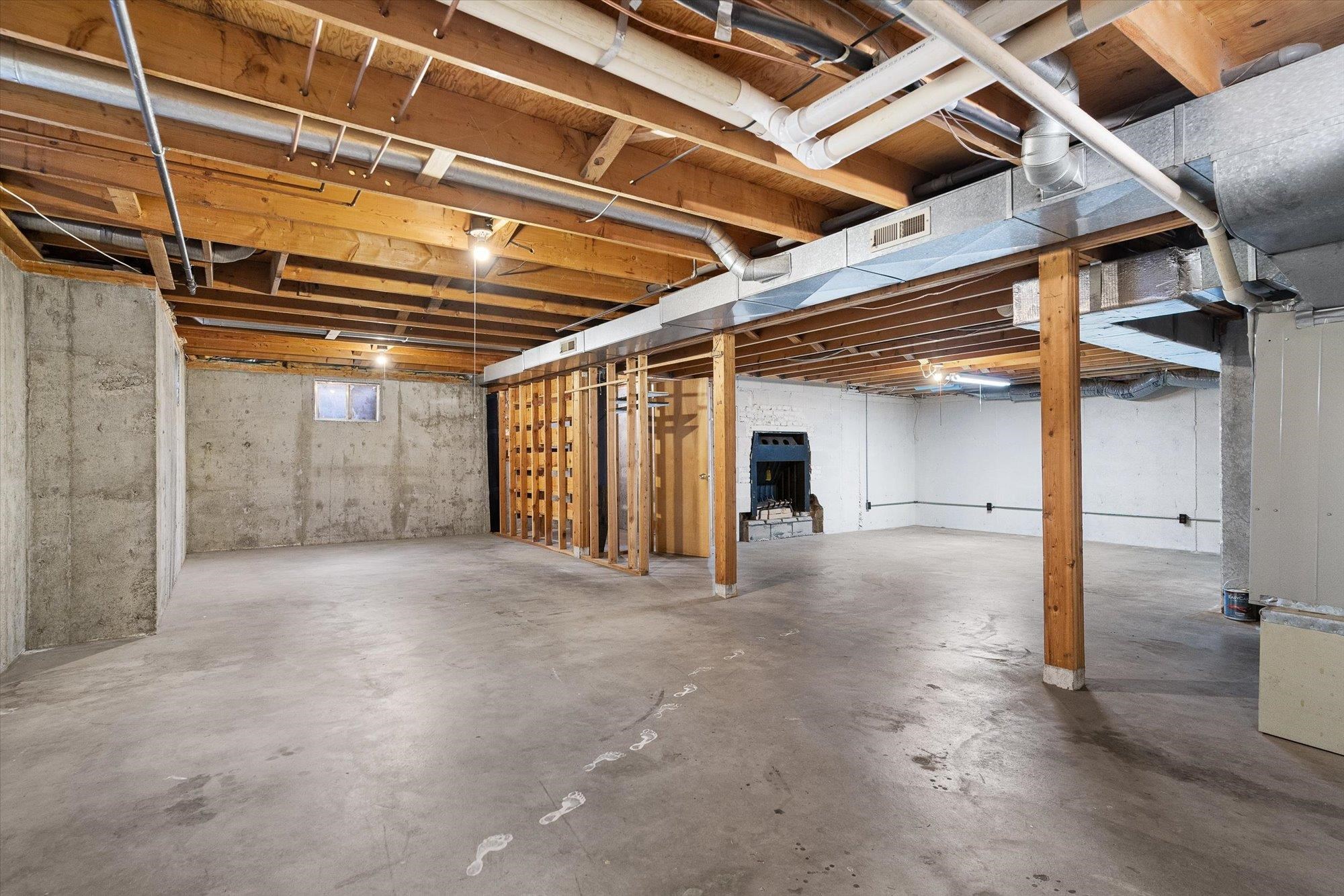 1023 Olympic Way - Photo 21