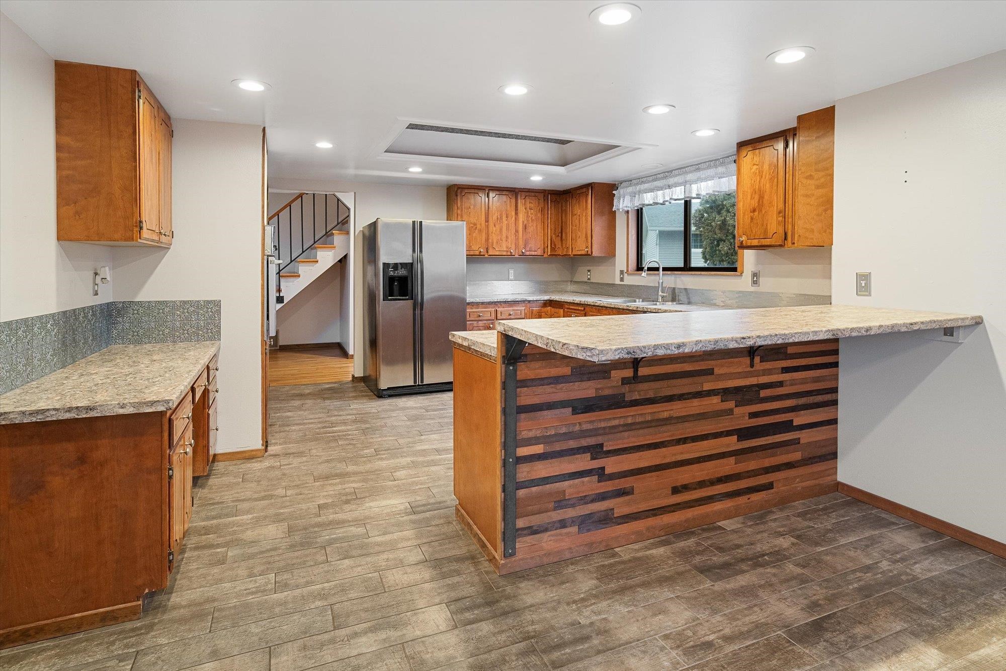 1023 Olympic Way - Photo 5