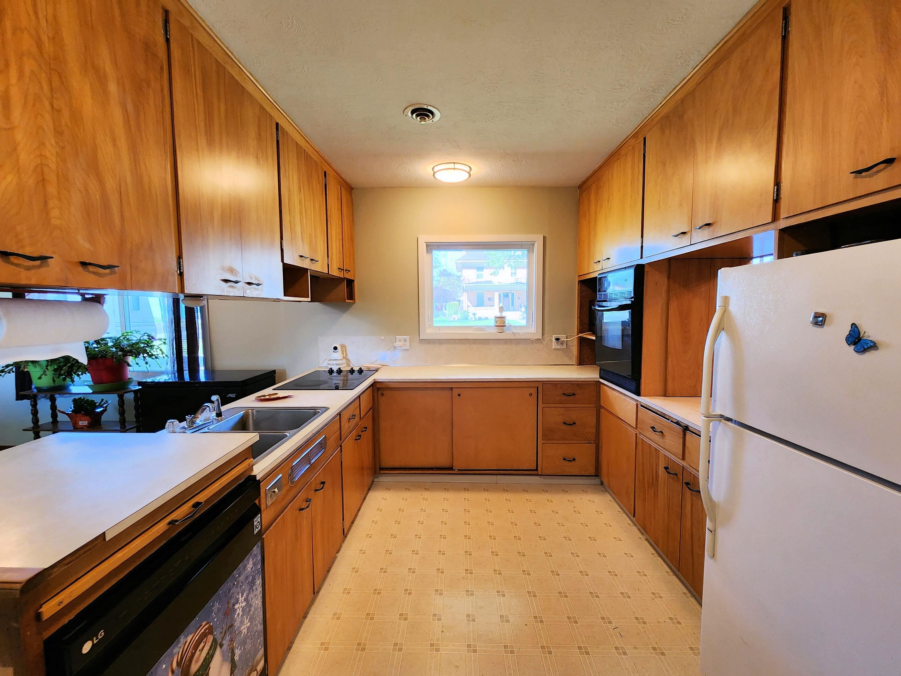 809 Marshall St - Photo 7