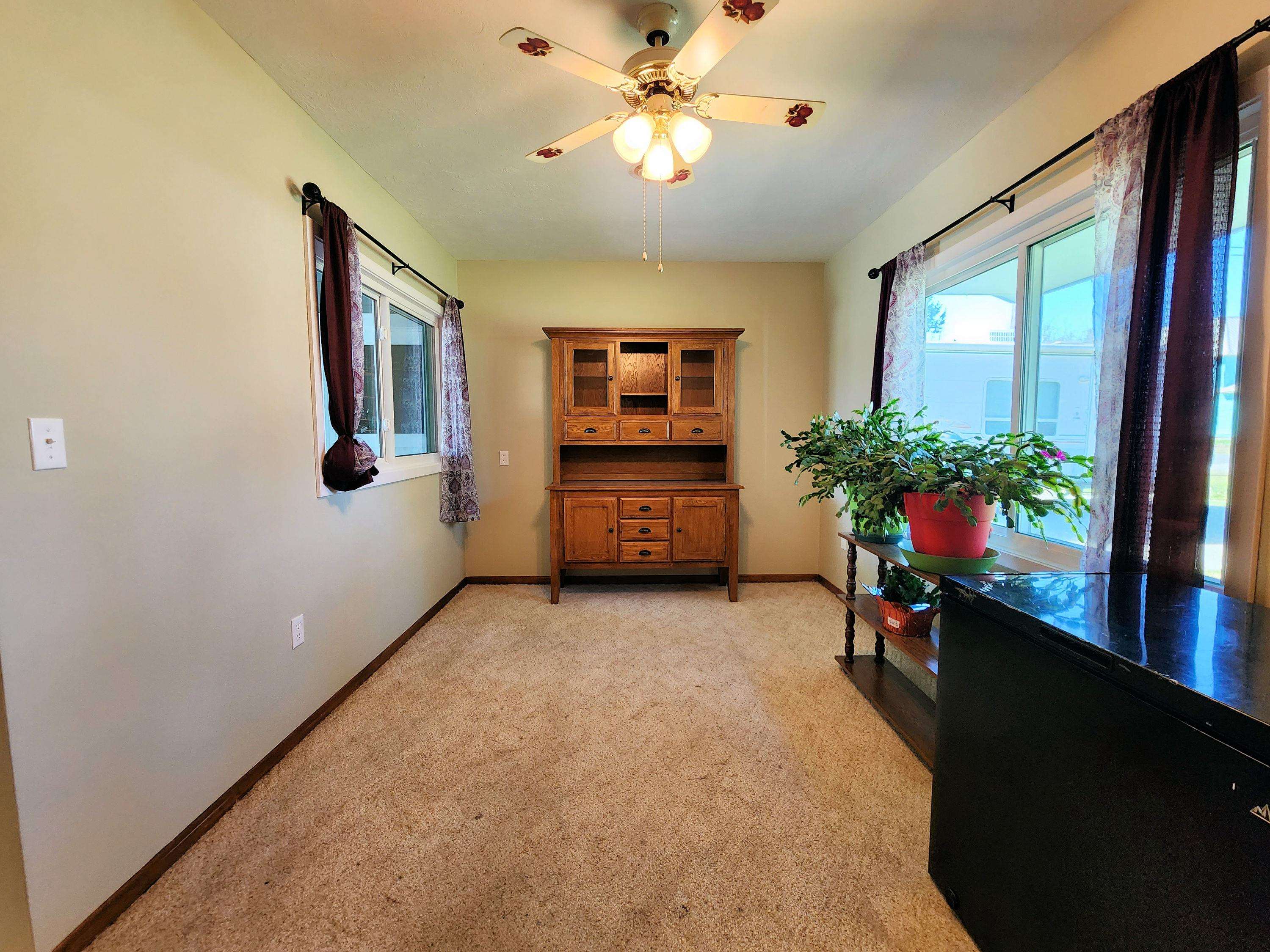 809 Marshall St - Photo 8