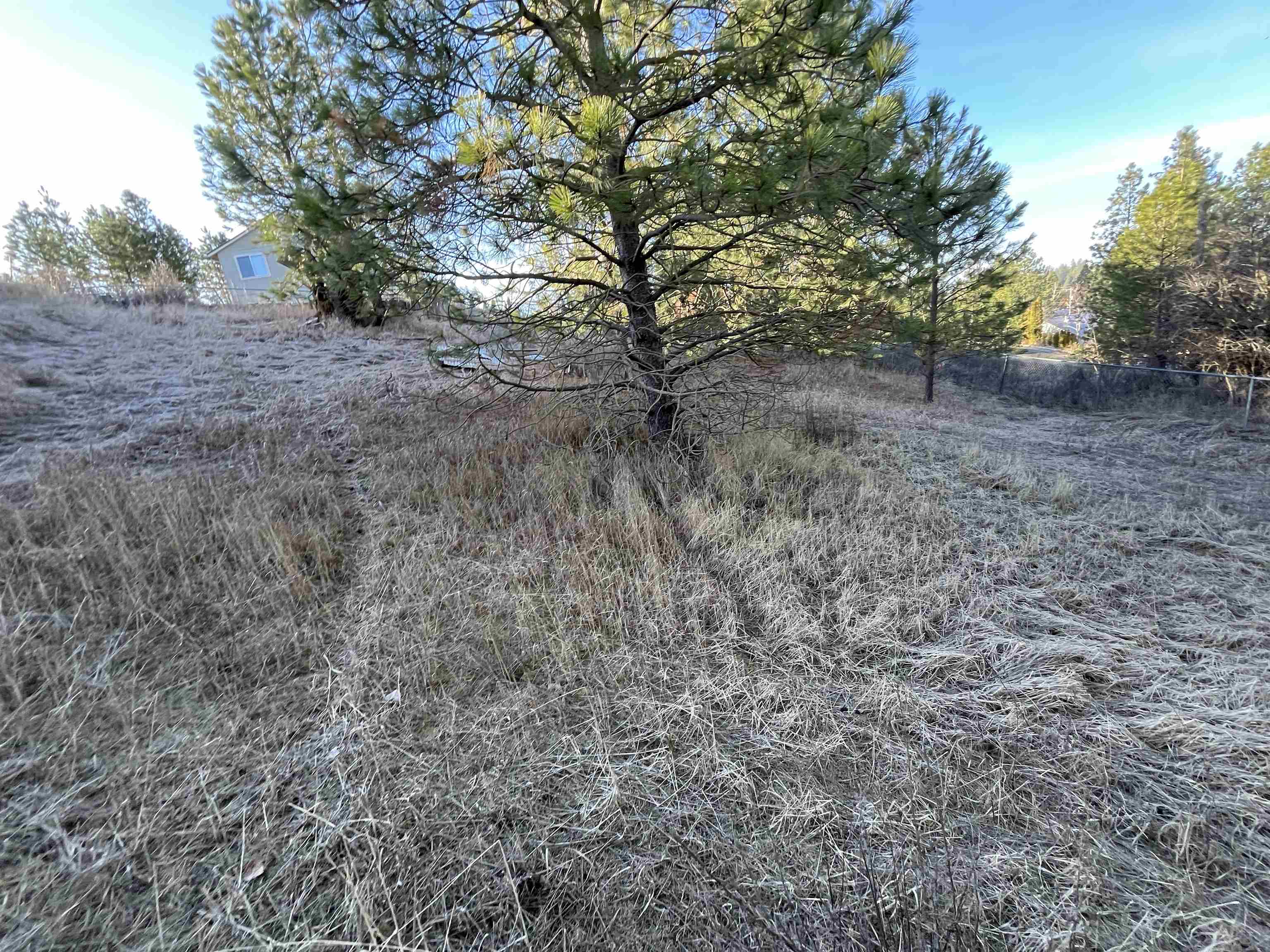 218 N Cliff Ct - Photo 2