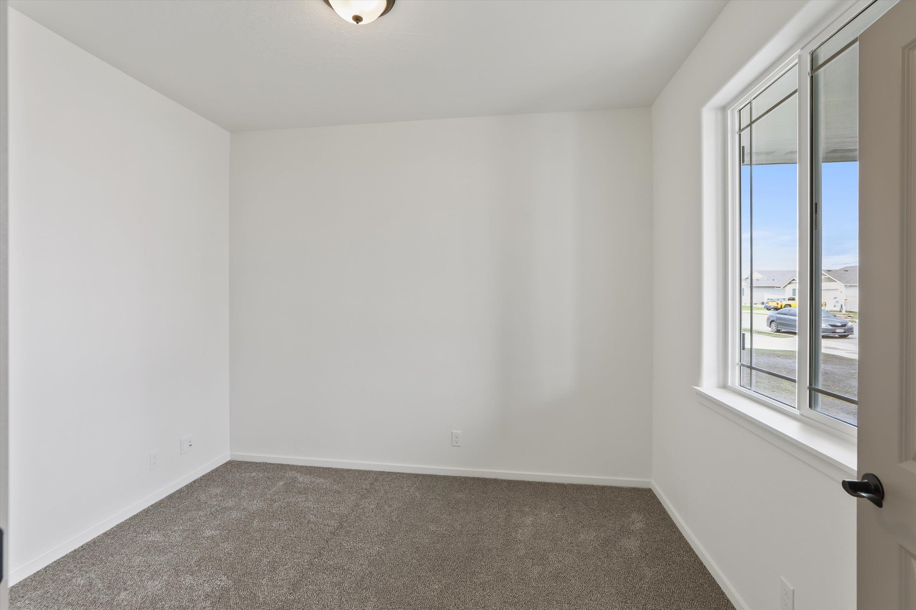 18810 E Riverside Ct - Photo 12