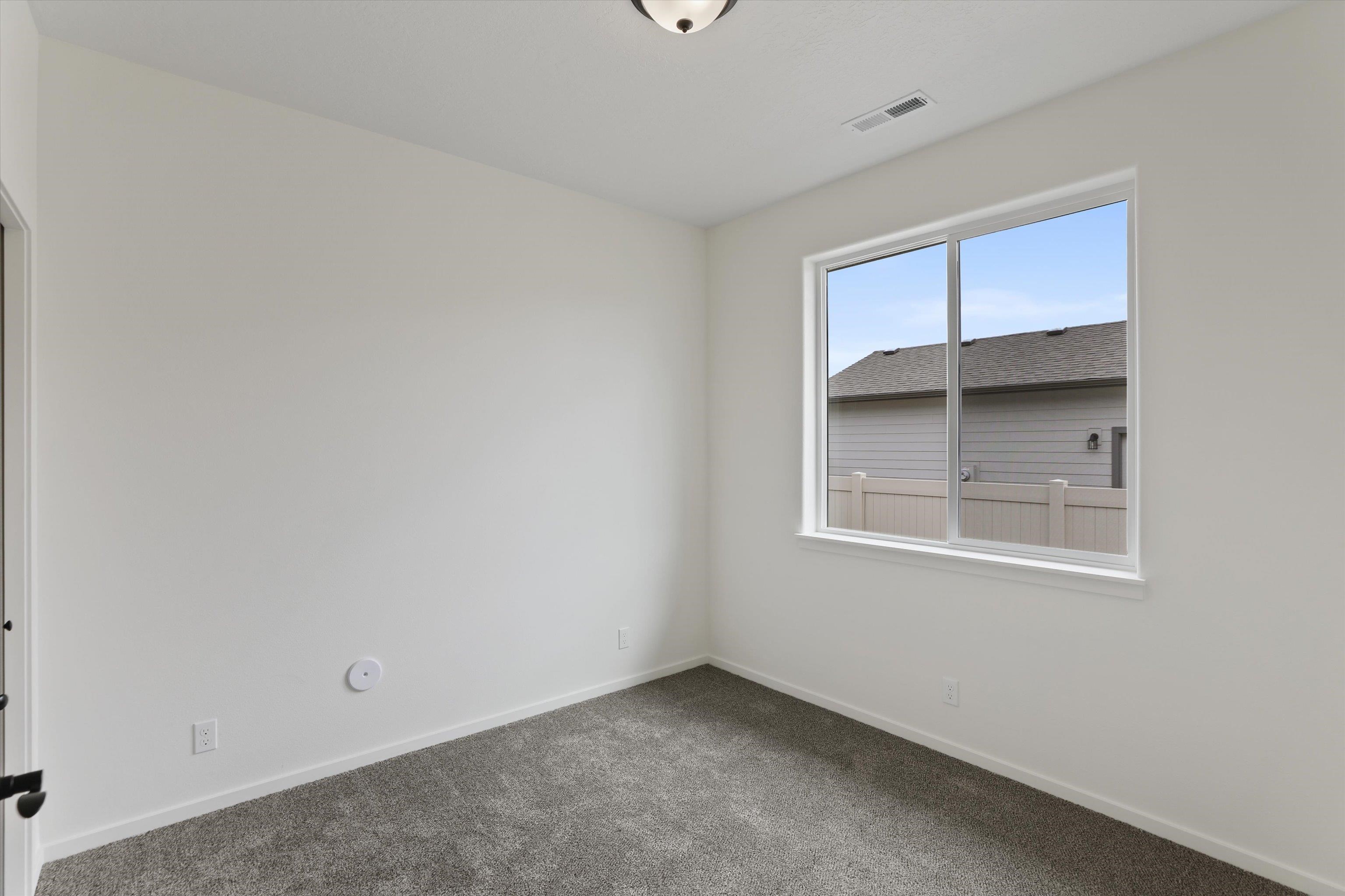 18810 E Riverside Ct - Photo 16