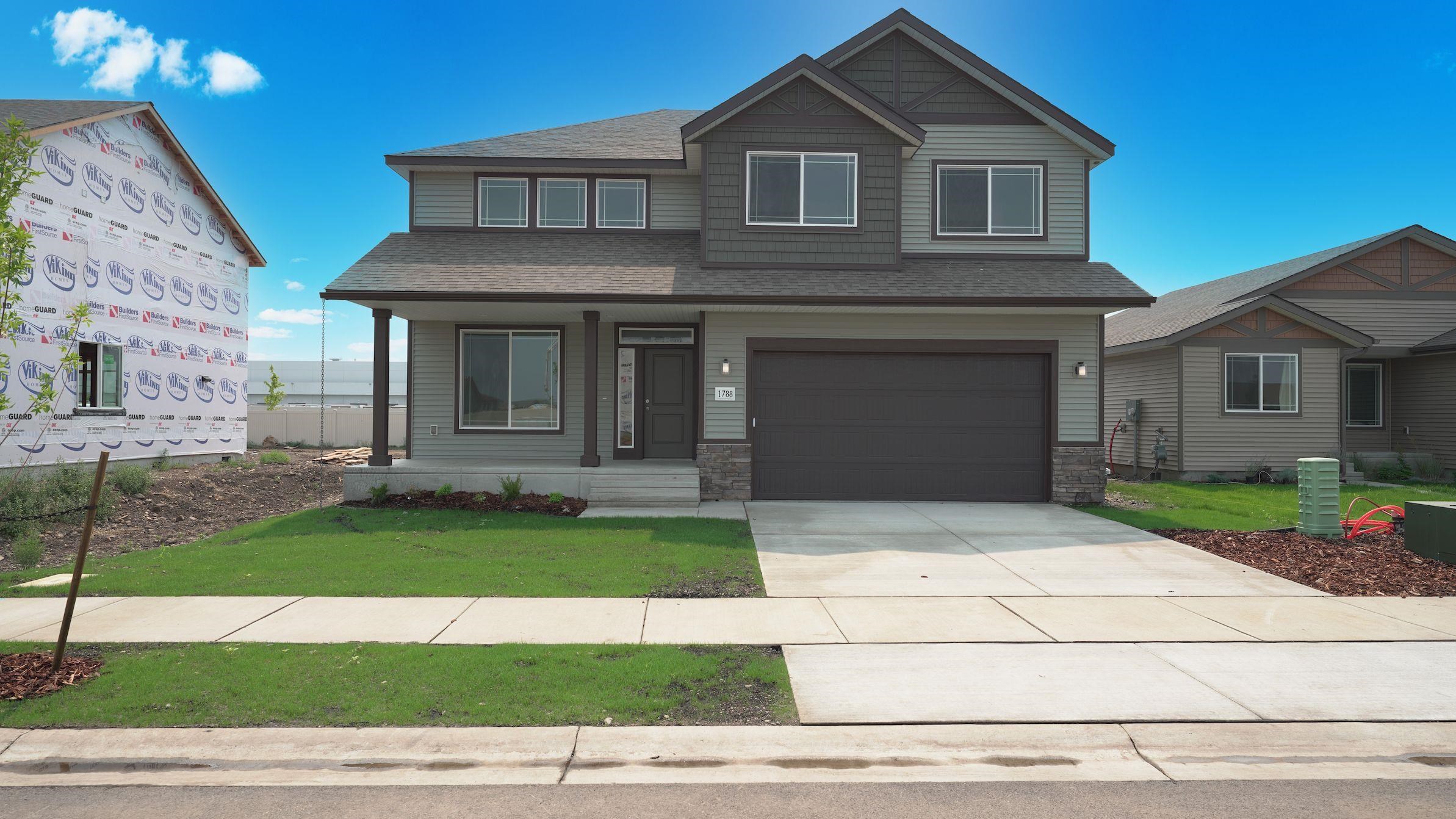 18721 E Riverside Ct - Photo 1
