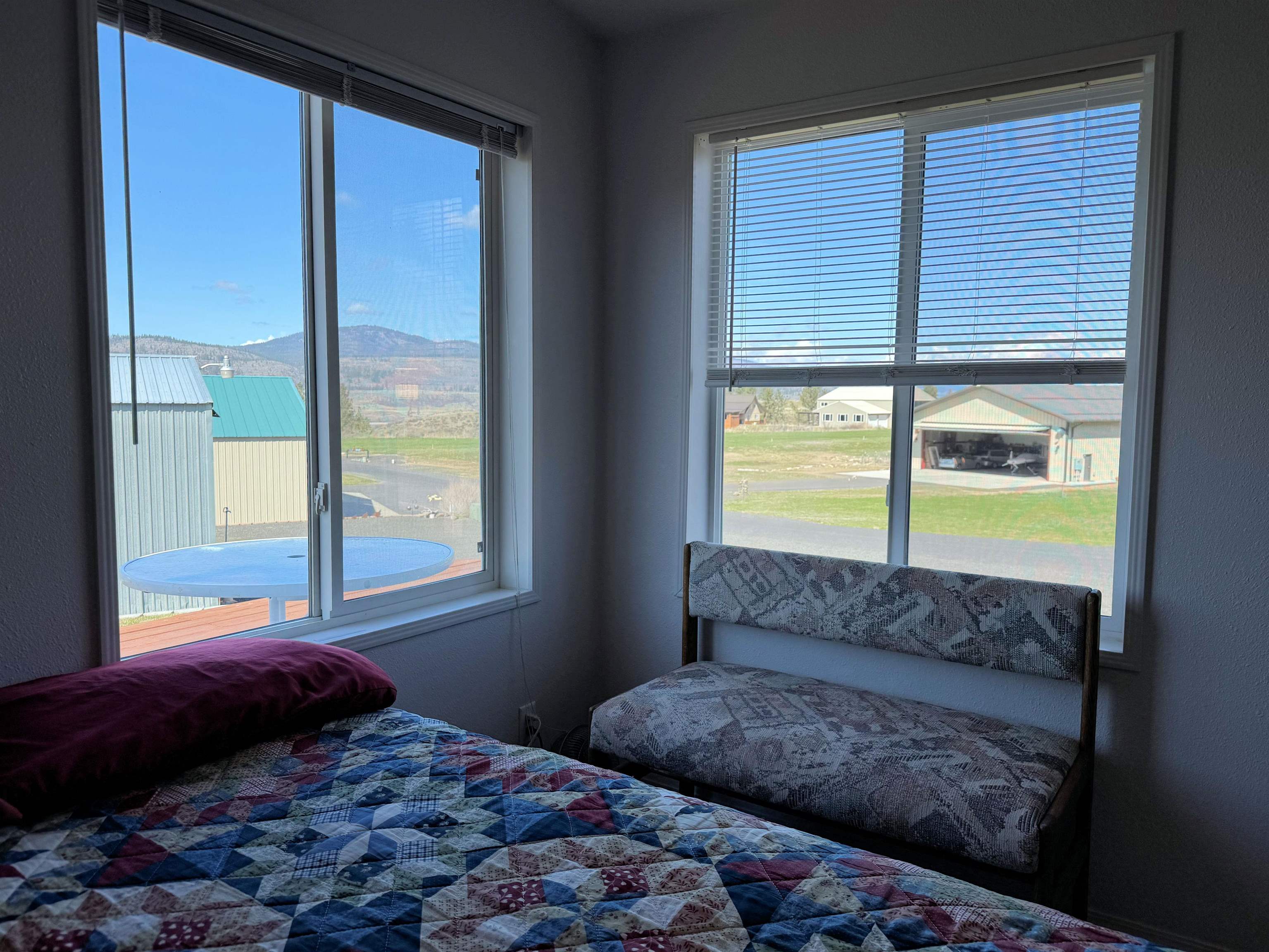 316 Airport Loop - Photo 13