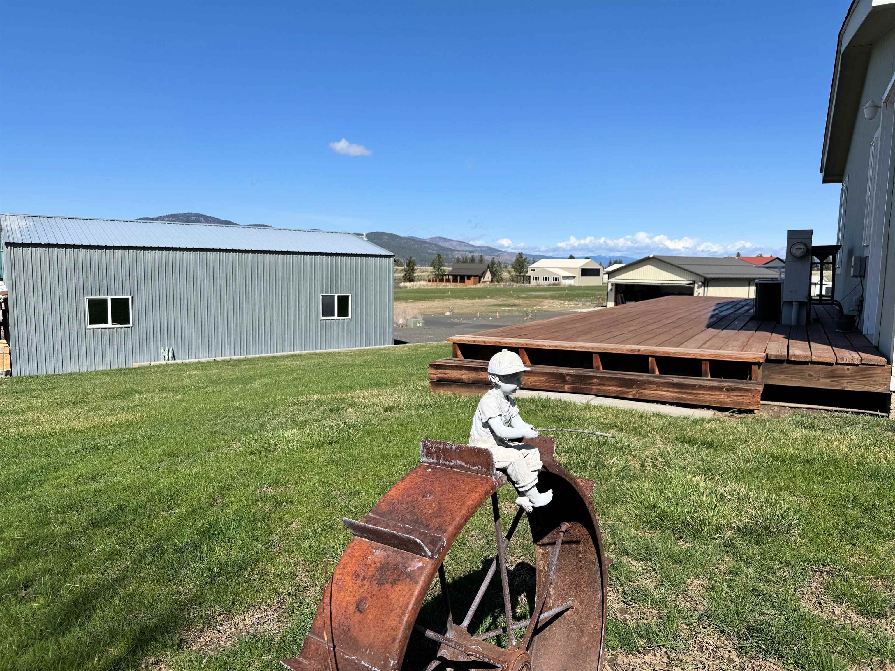 316 Airport Loop - Photo 18