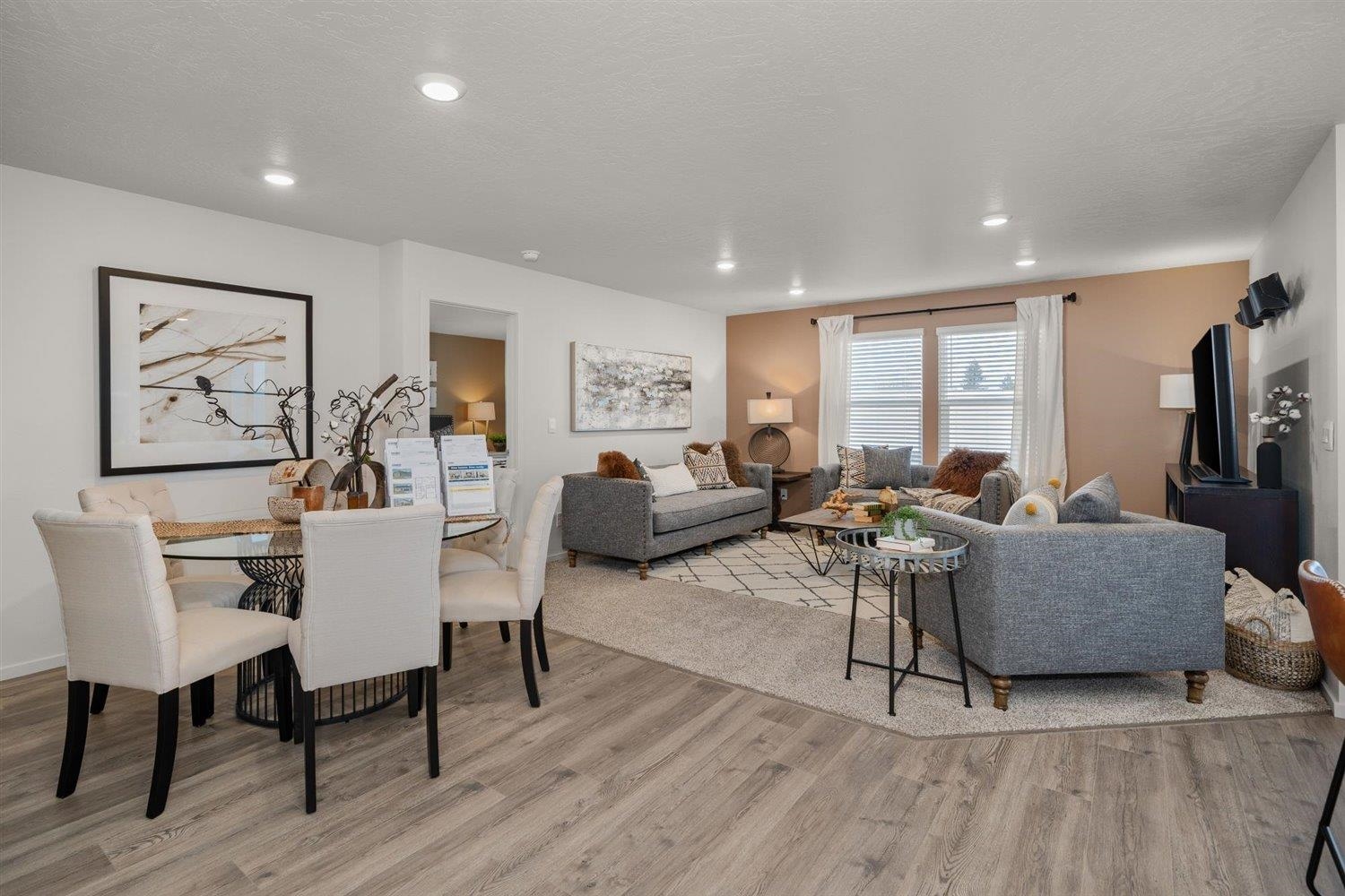 1705 E A St - Photo 7