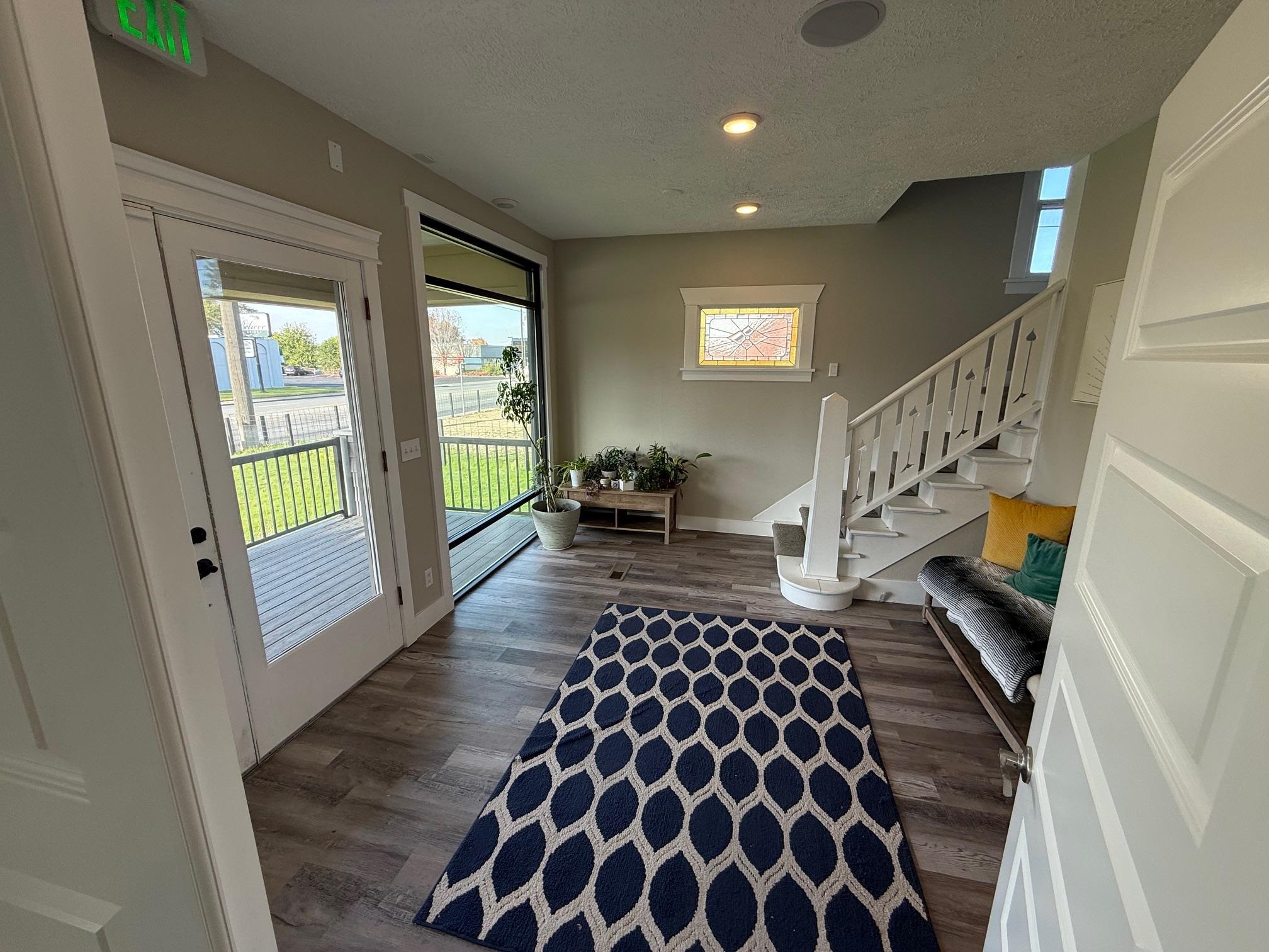 323 S Pines Rd - Photo 10