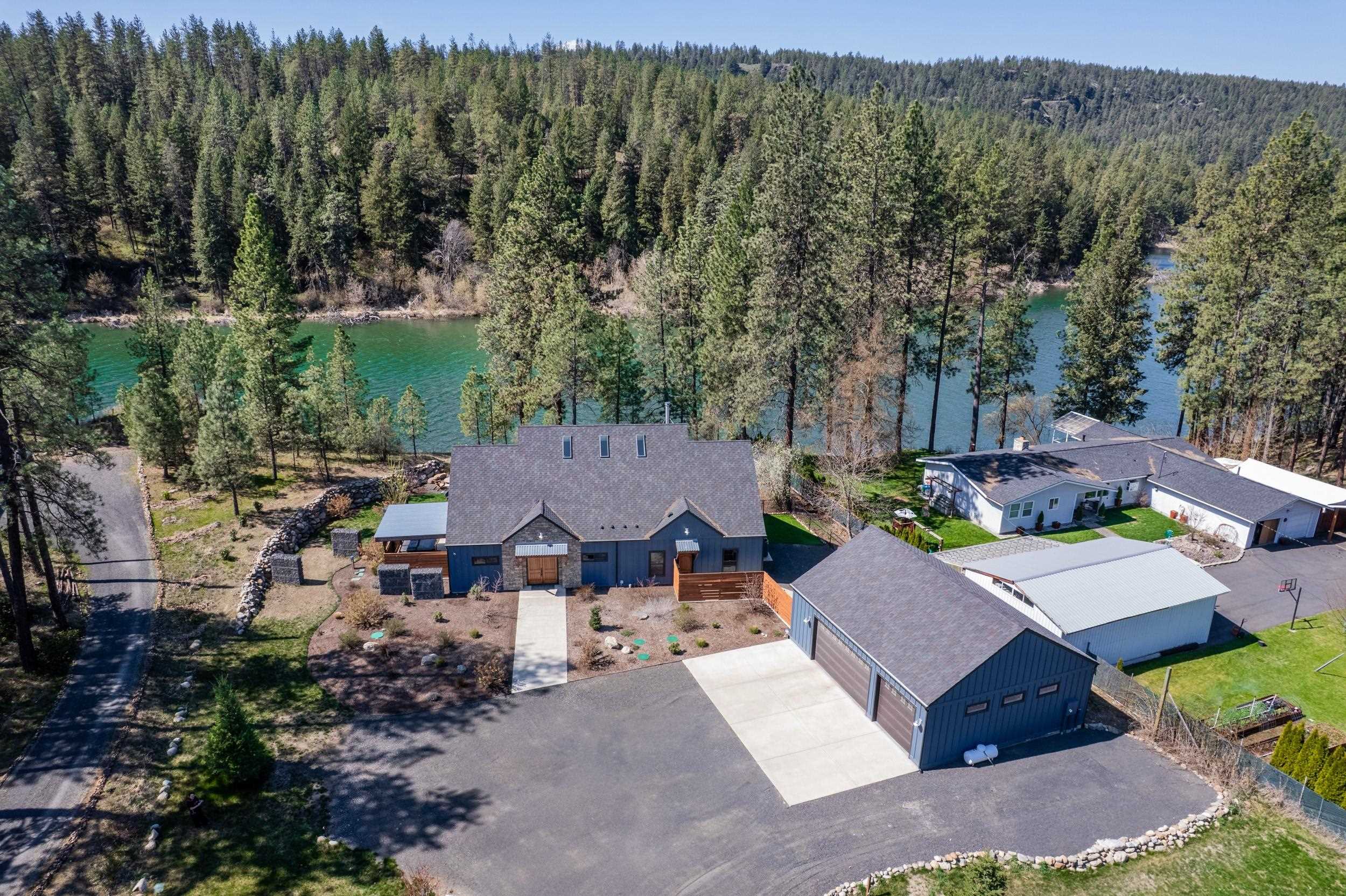 11411 N Nine Mile Rd - Photo 1