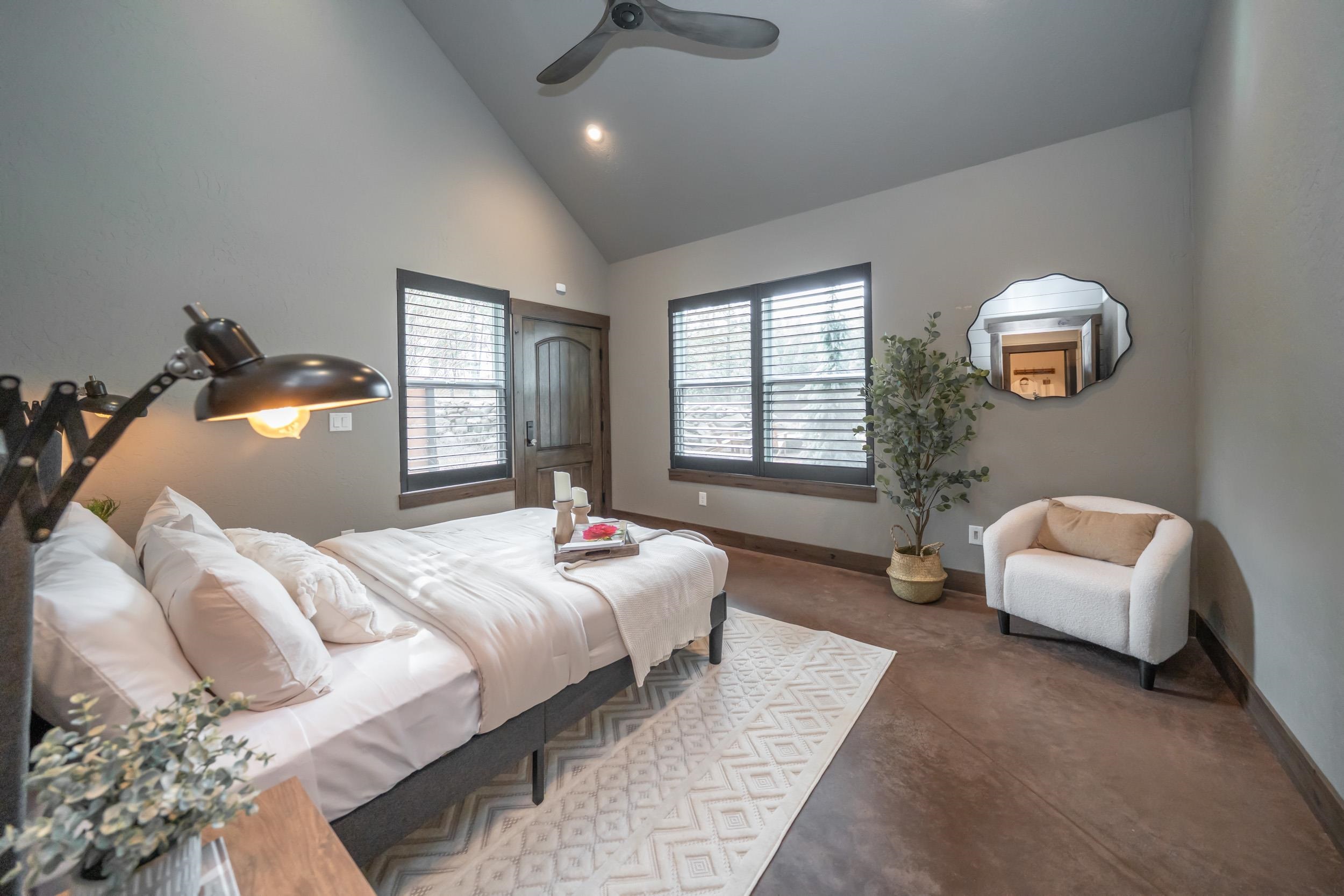 11411 N Nine Mile Rd - Photo 18