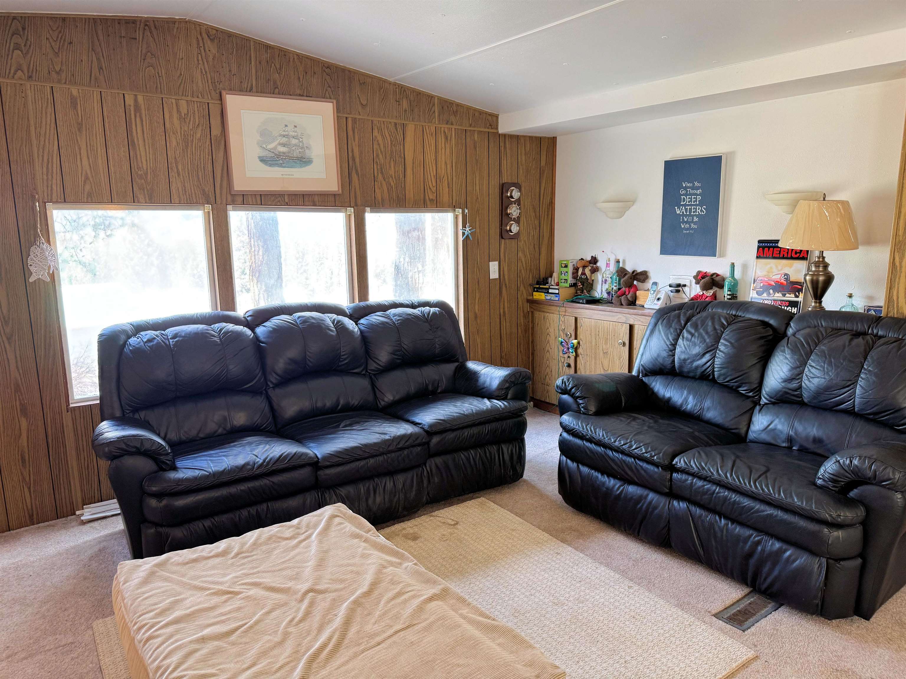 31884 E Phillips Ln - Photo 9