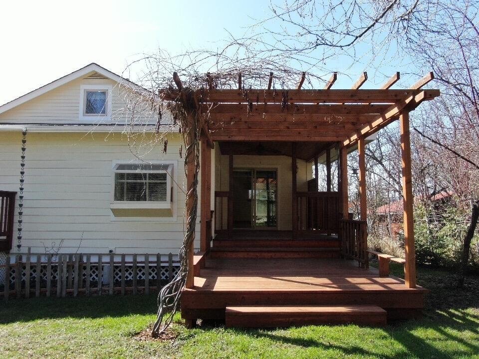 272 S ALDER St - Photo 13