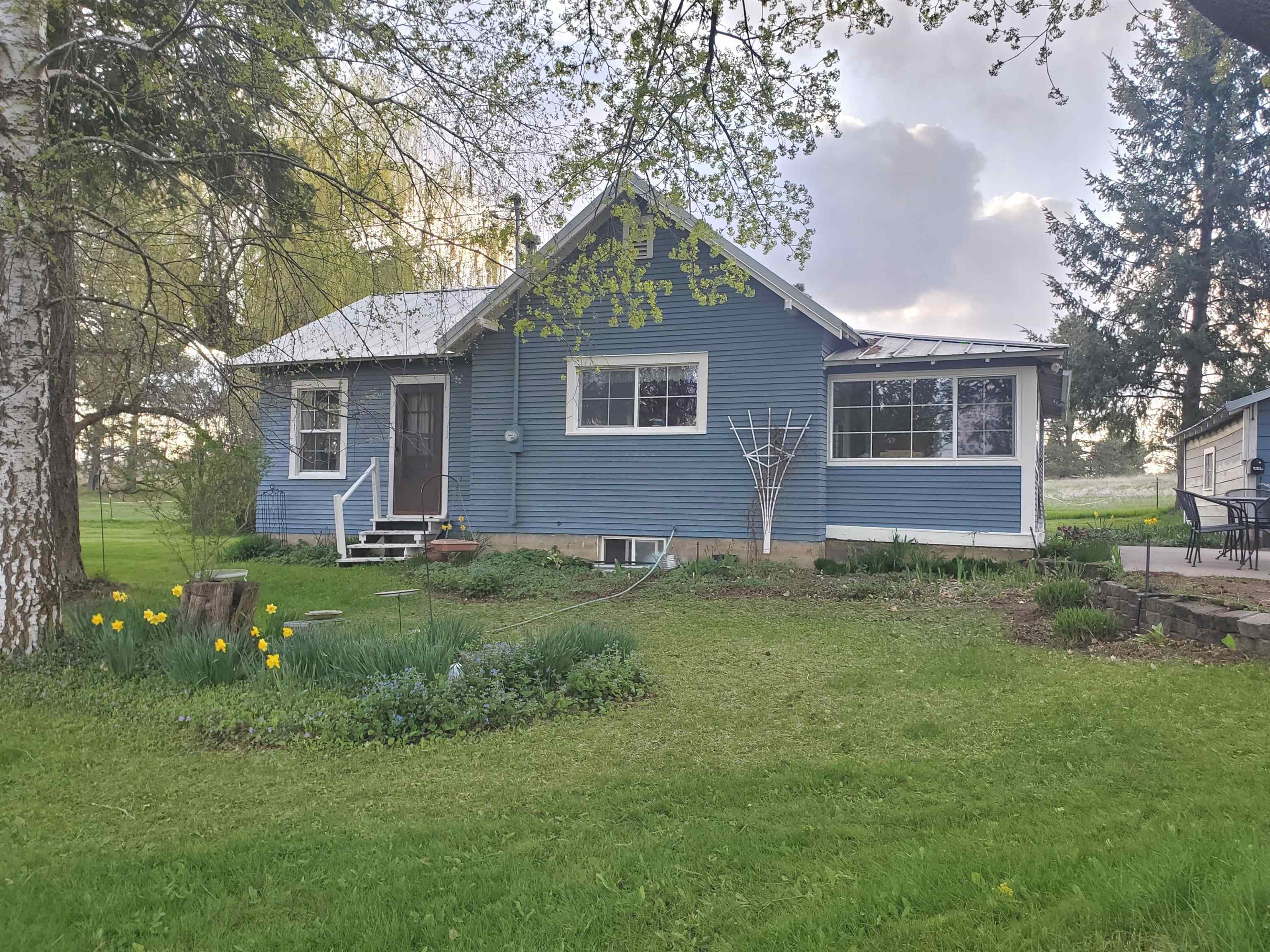 16812 W BIG SKY Ln - Photo 1