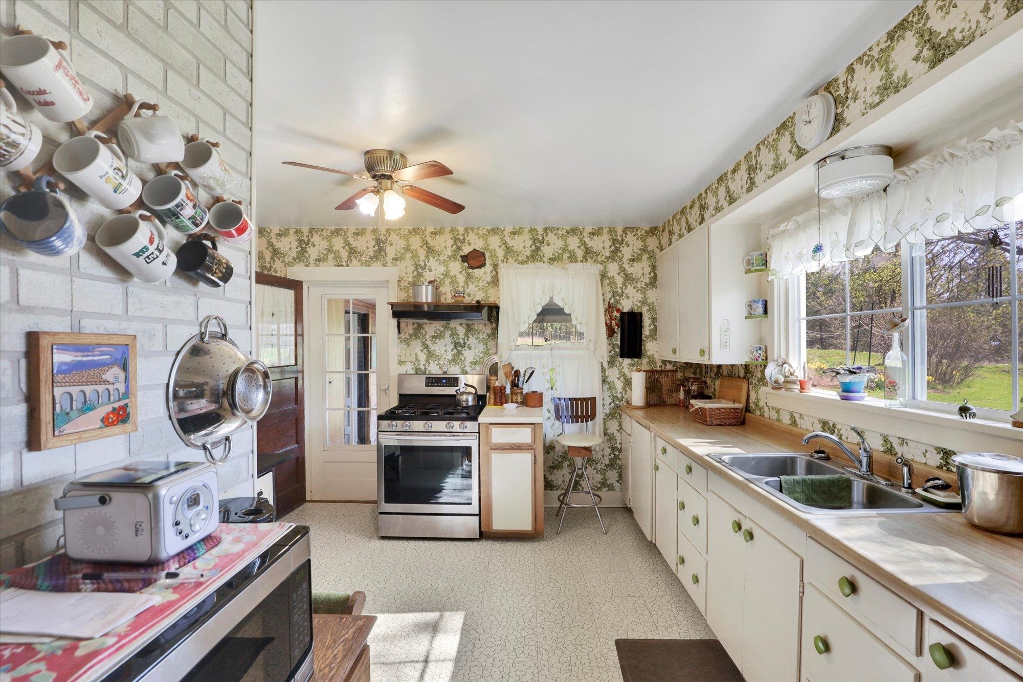 16812 W BIG SKY Ln - Photo 13
