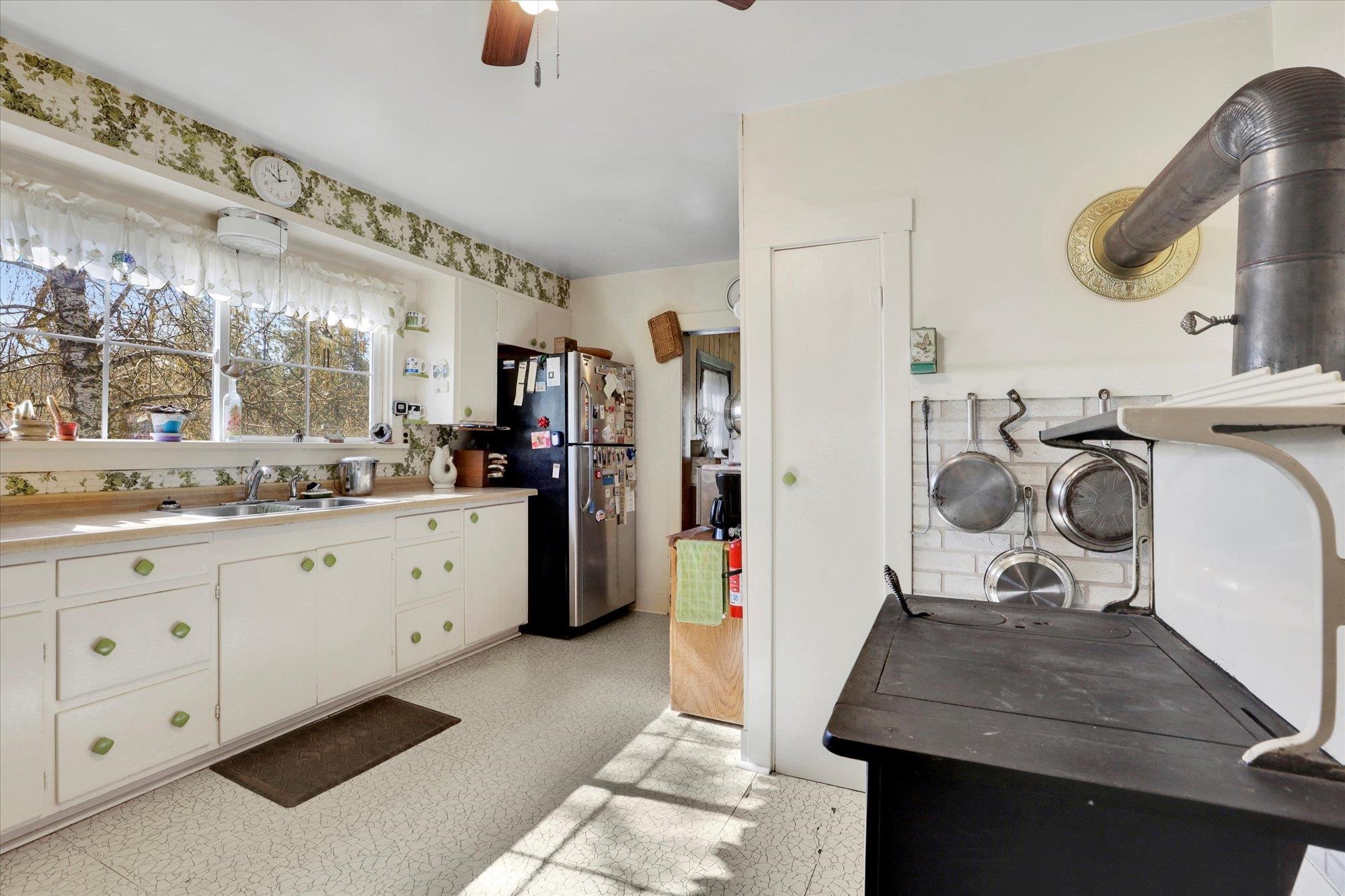 16812 W BIG SKY Ln - Photo 15