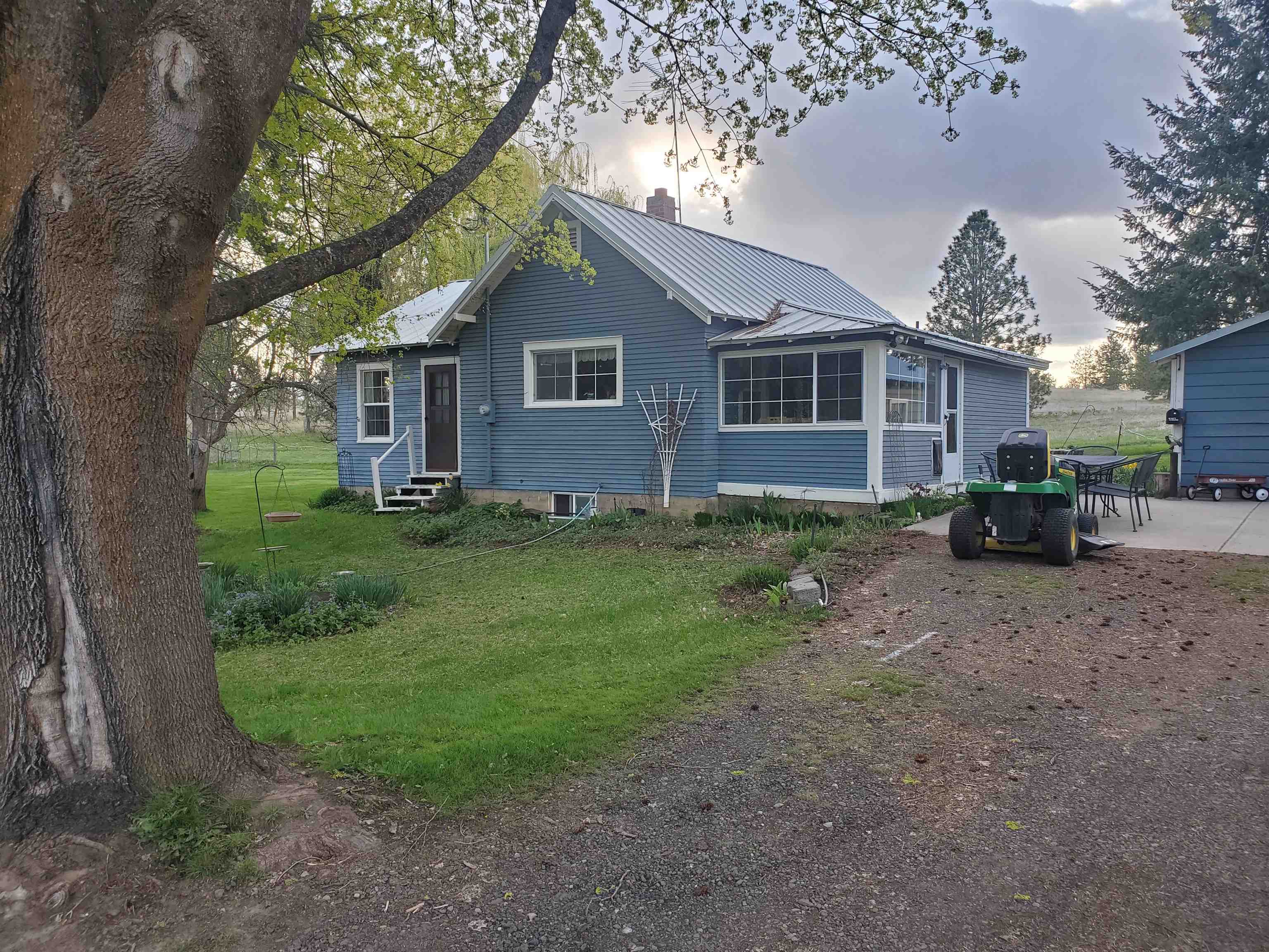 16812 W BIG SKY Ln - Photo 39