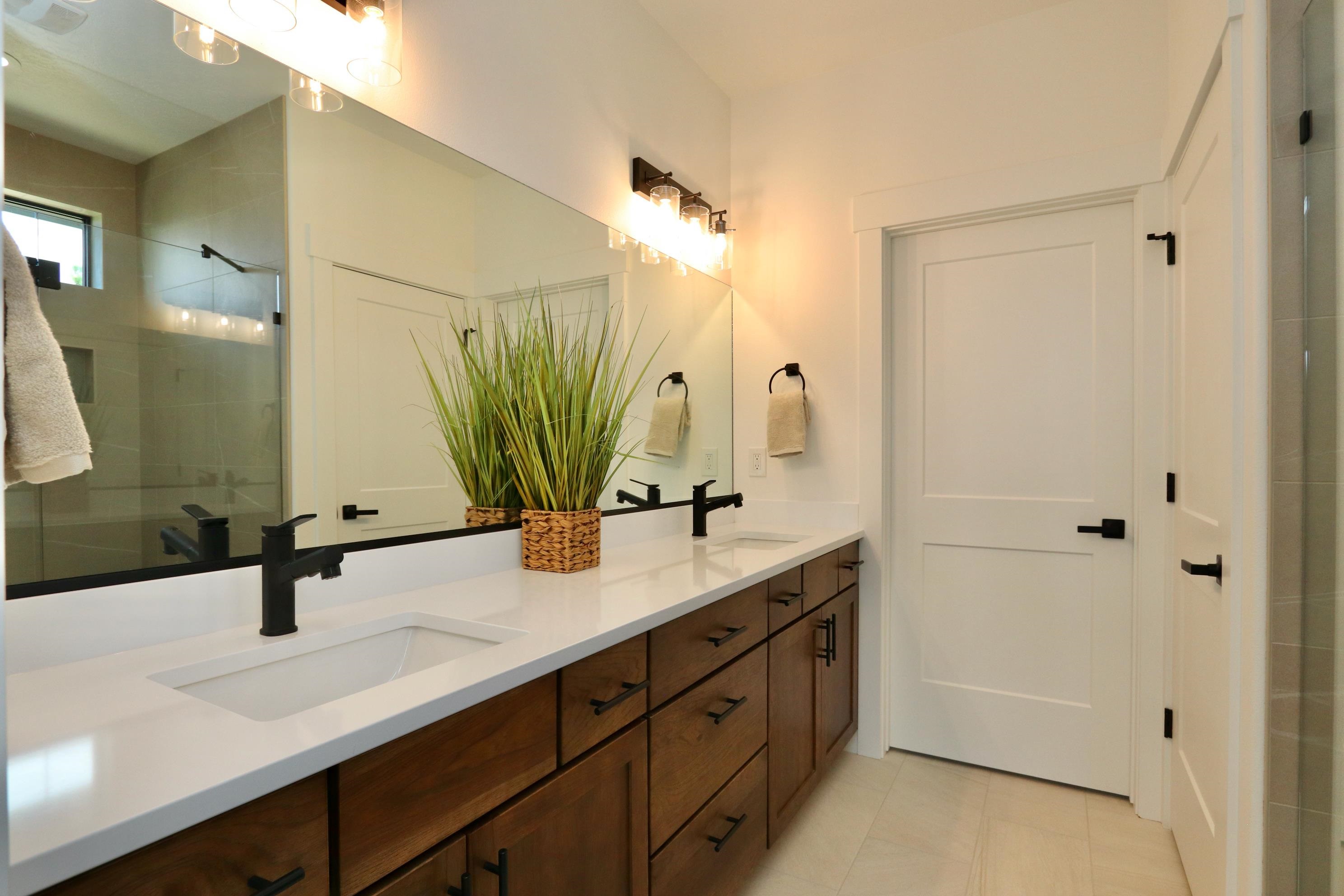 9006 E Clearview Ln - Photo 14