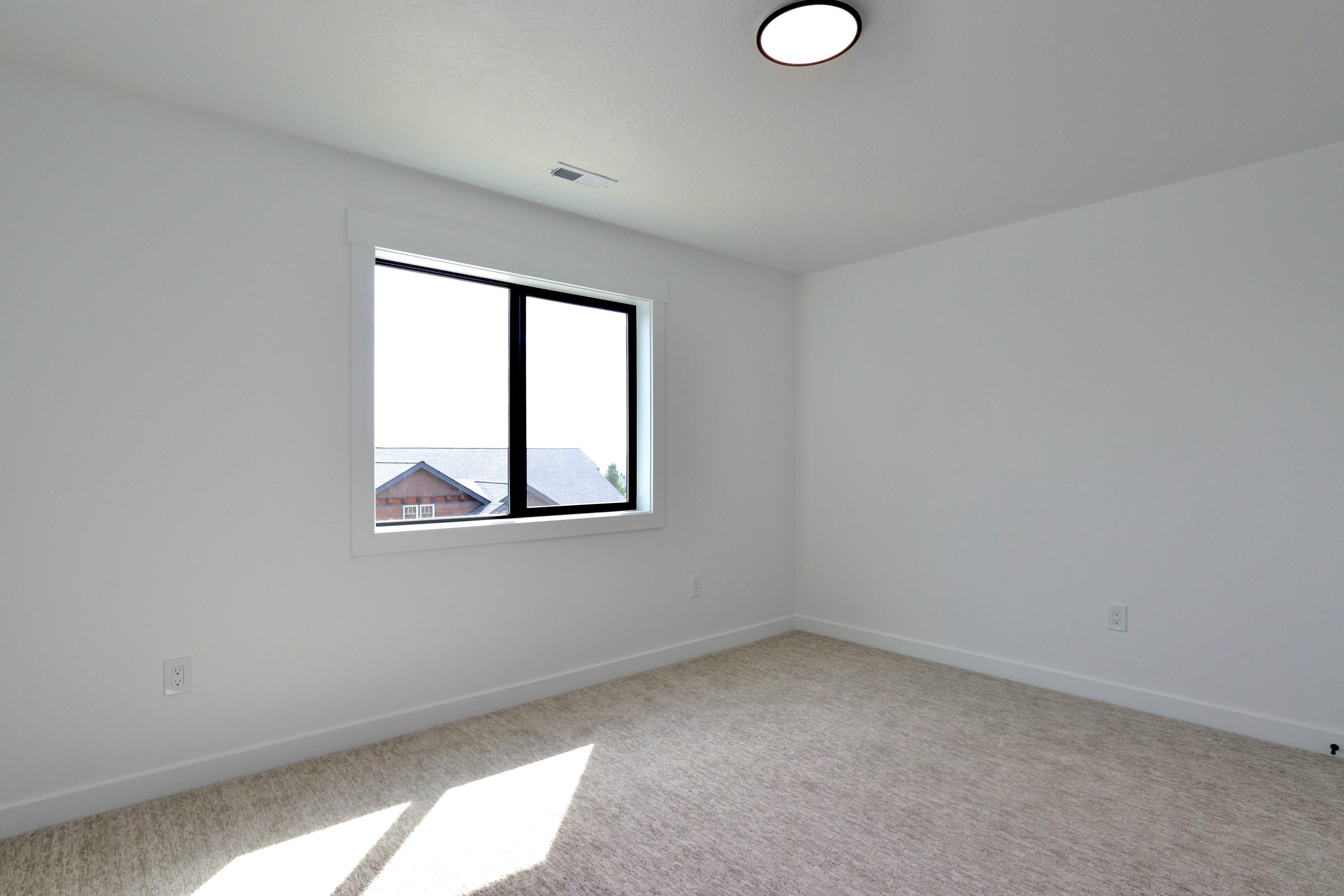 9006 E Clearview Ln - Photo 23