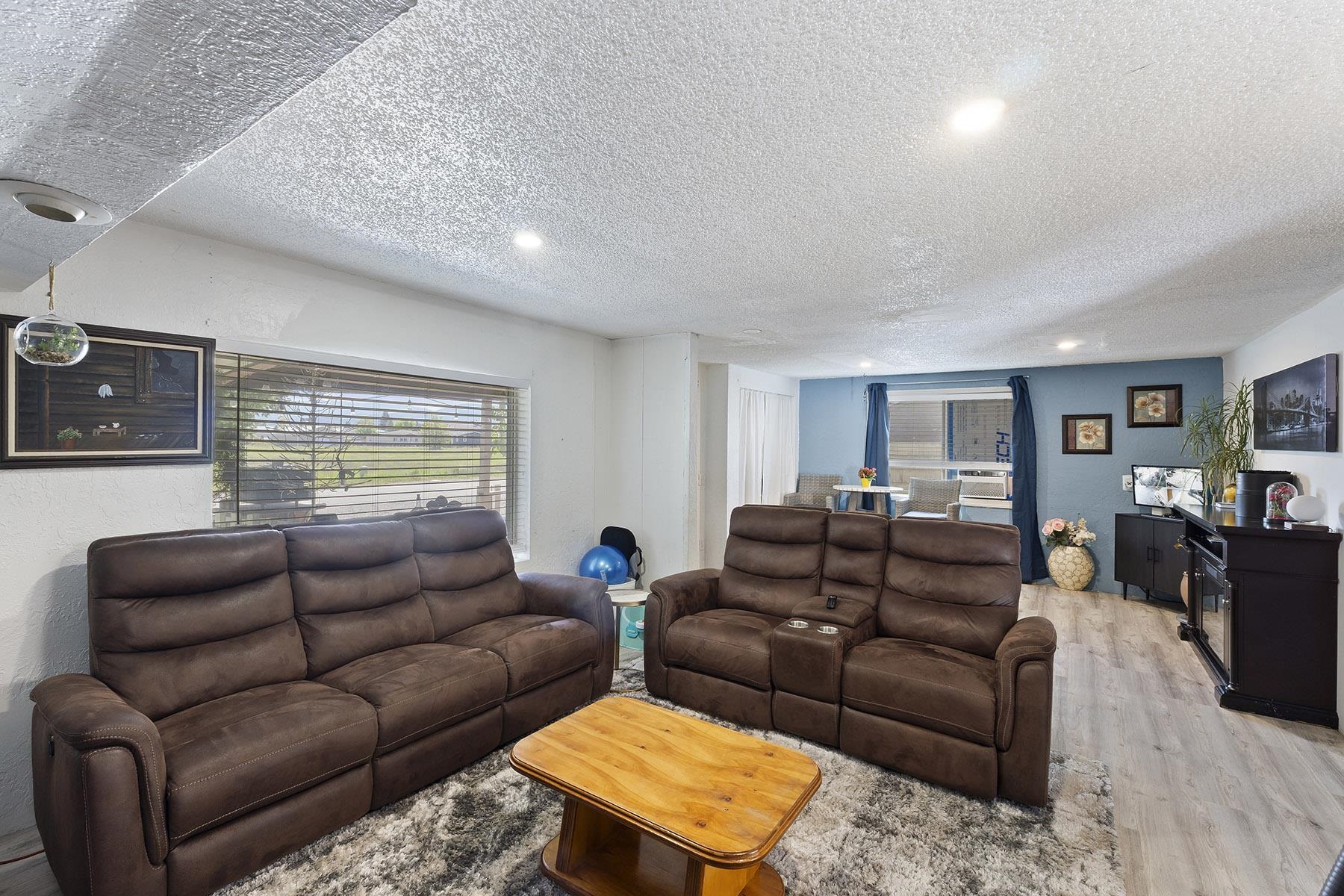 125 N Flora Rd - Photo 14