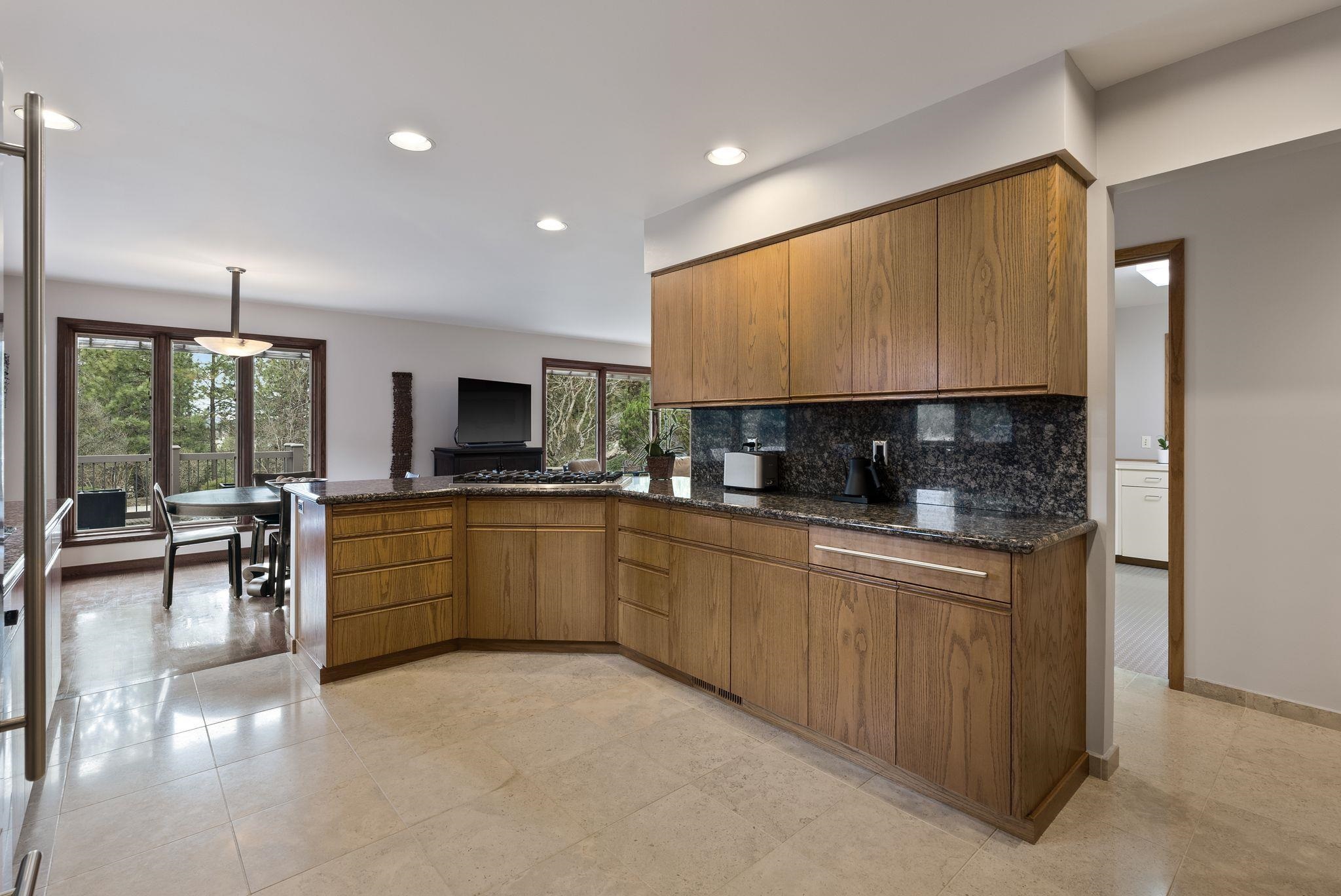 4311 S Madison Rd - Photo 8