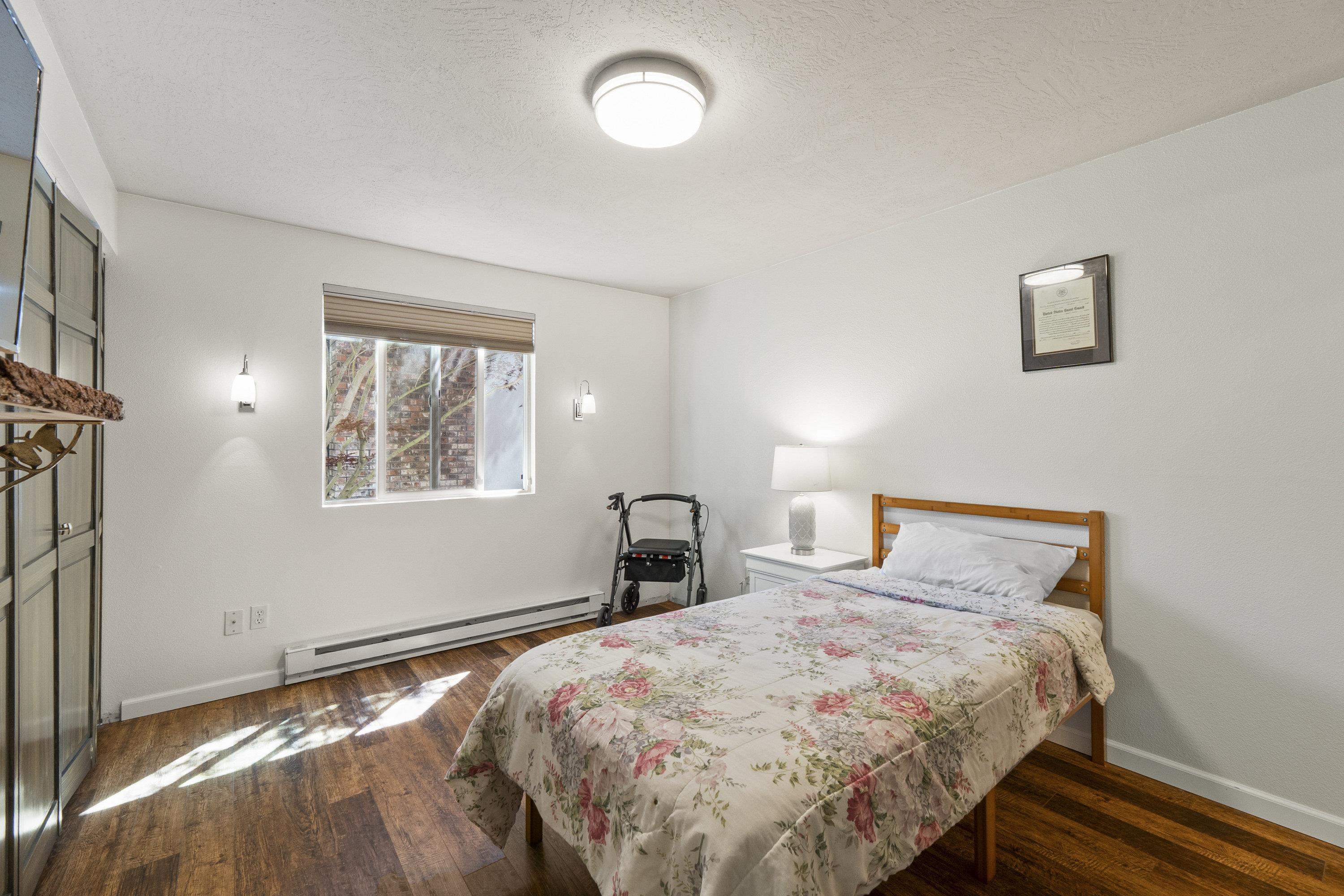 112 E Weile Ave - Photo 18
