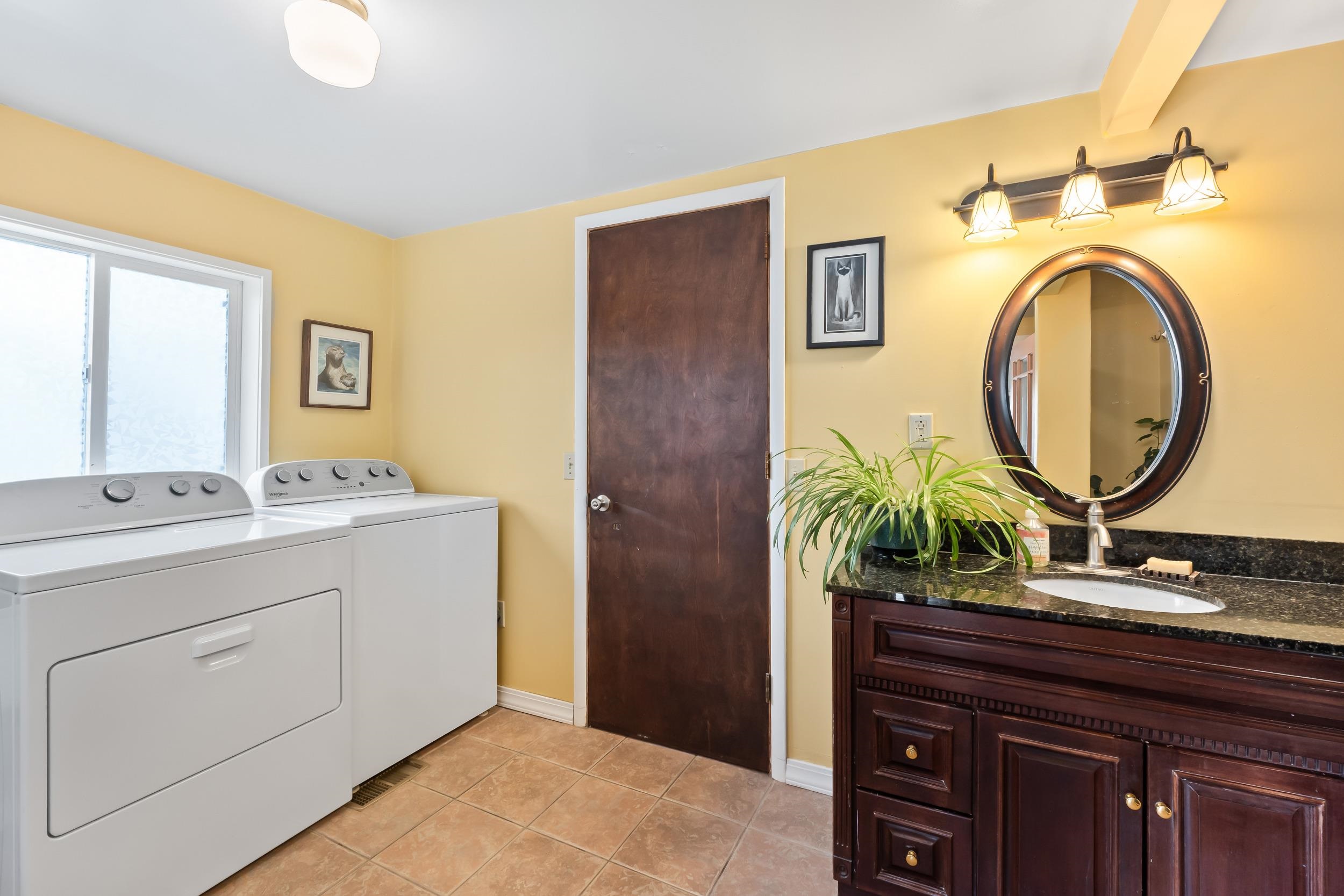 697 N Hofstetter St - Photo 19