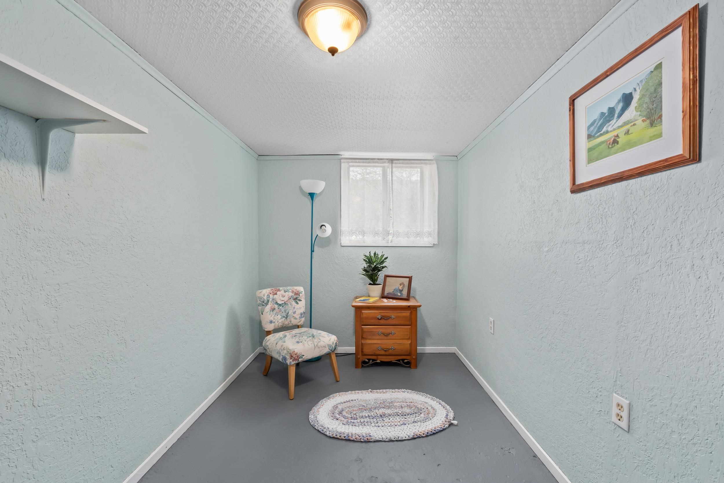 697 N Hofstetter St - Photo 28