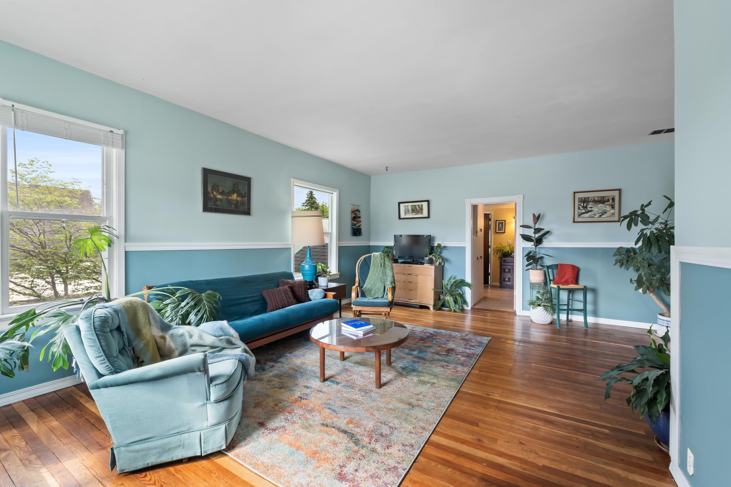 697 N Hofstetter St - Photo 6