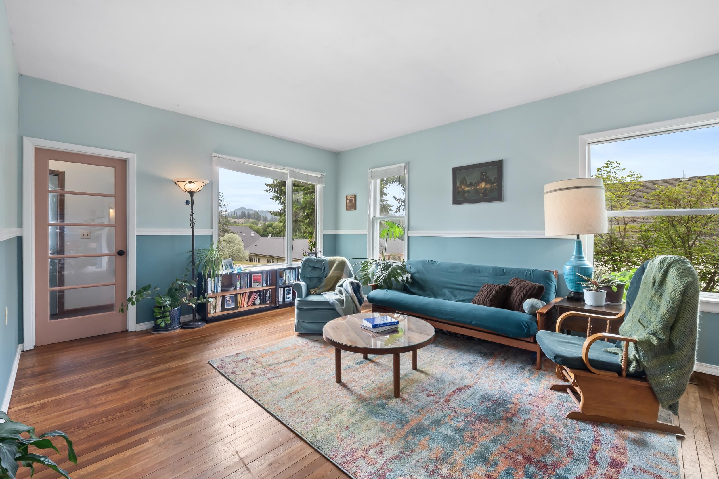 697 N Hofstetter St - Photo 7