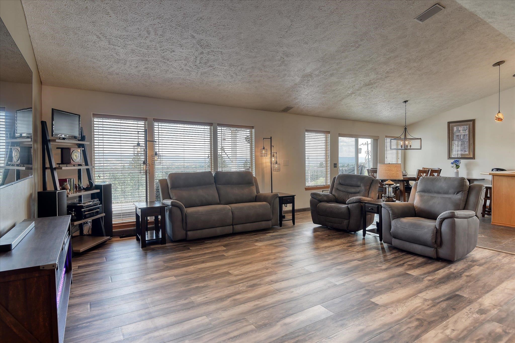 6930 N Lynden Ln - Photo 14