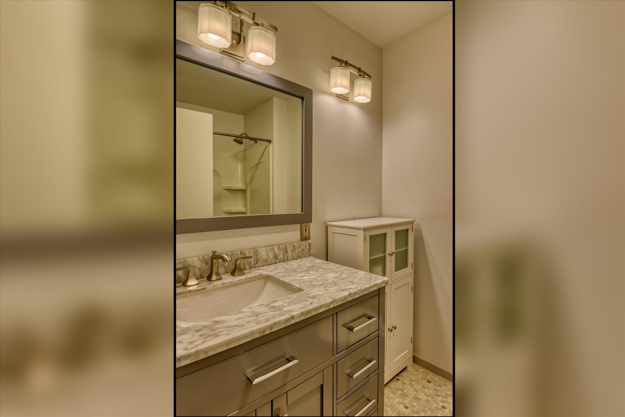 707 W 6TH Ave - Photo 24