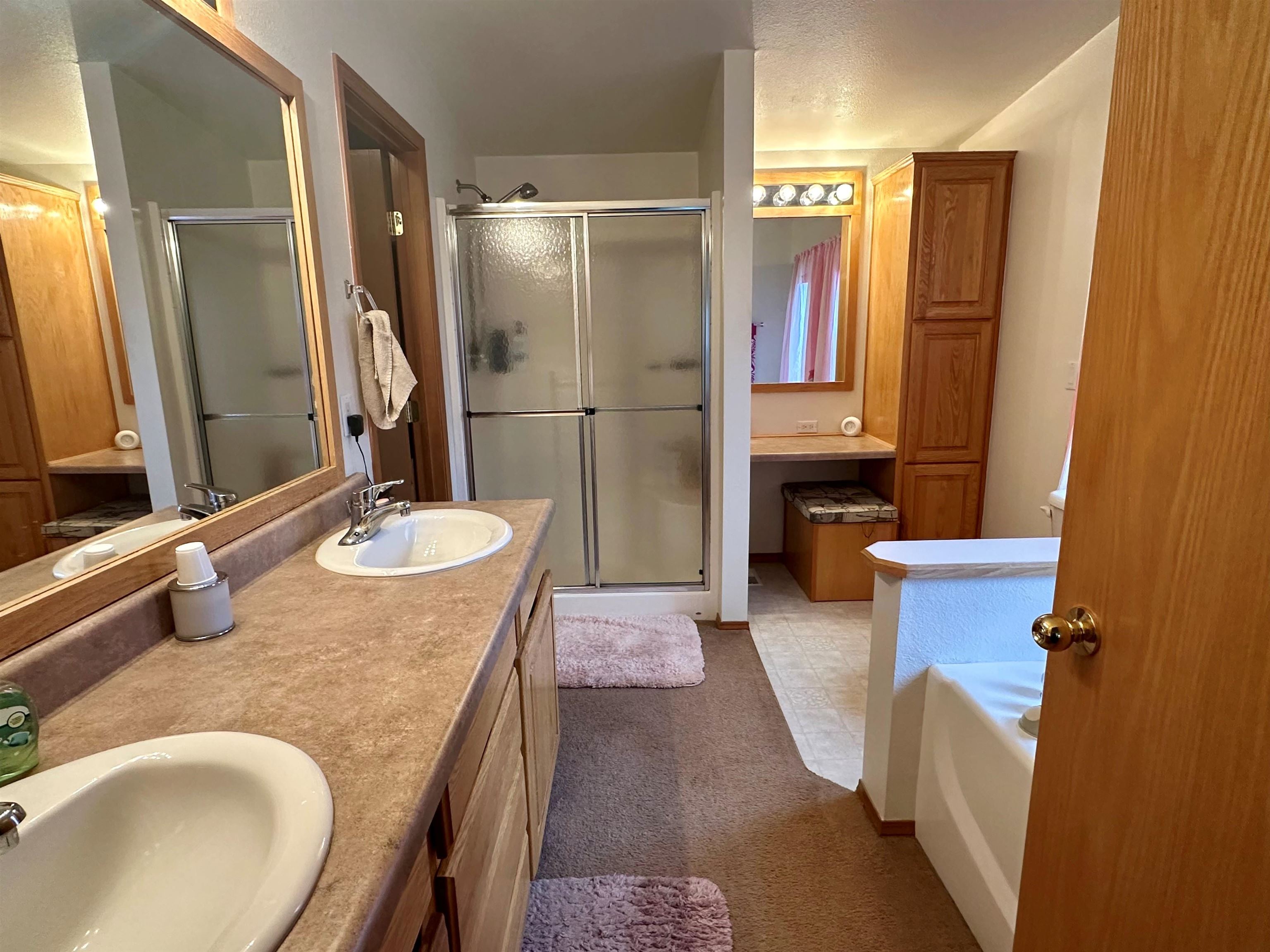 1643 Highway 395 S - Photo 13