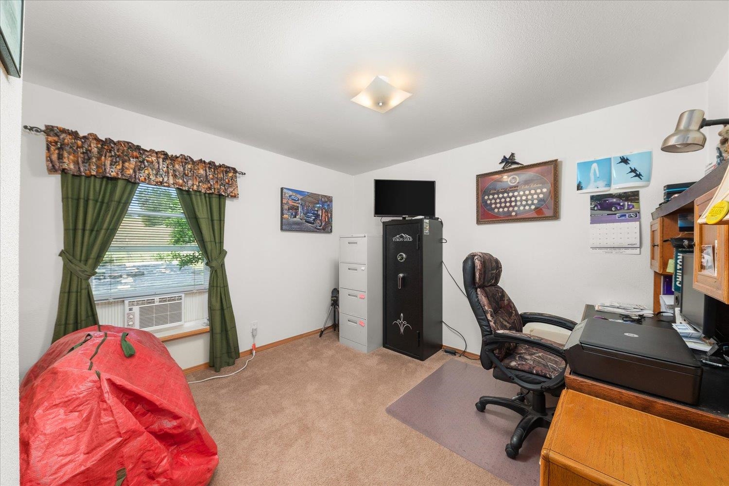 1643 Highway 395 S - Photo 19