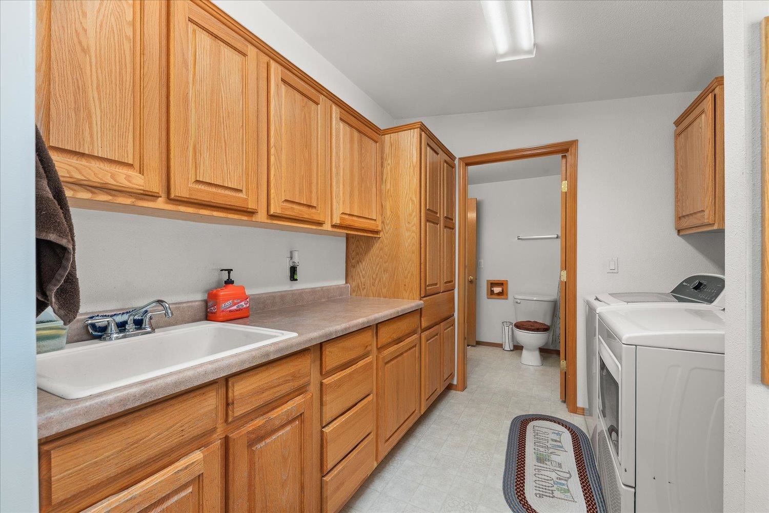 1643 Highway 395 S - Photo 21