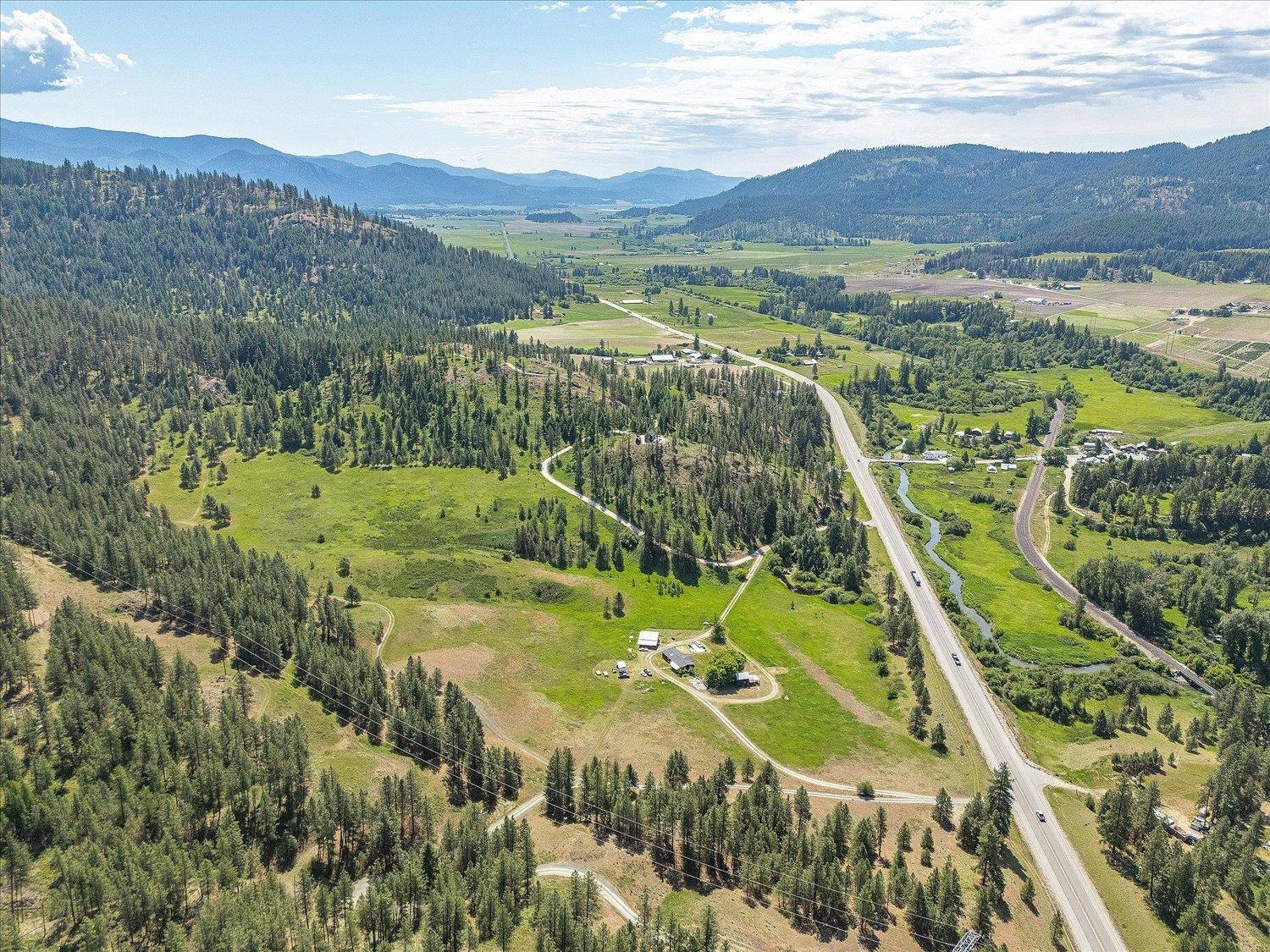 1643 Highway 395 S - Photo 40