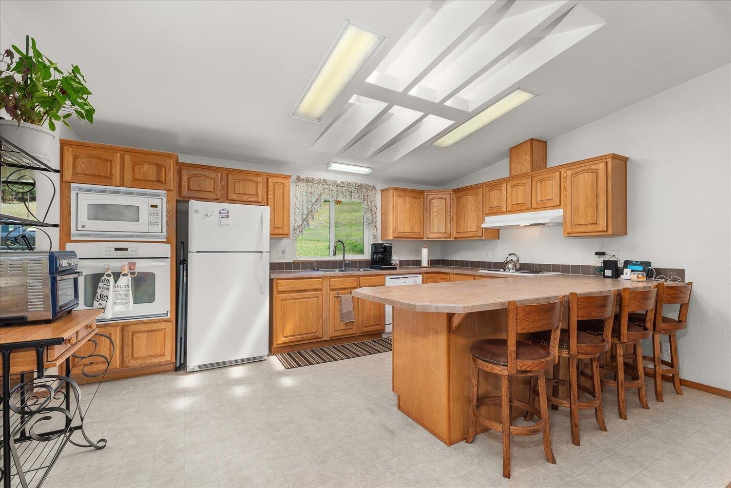 1643 Highway 395 S - Photo 8