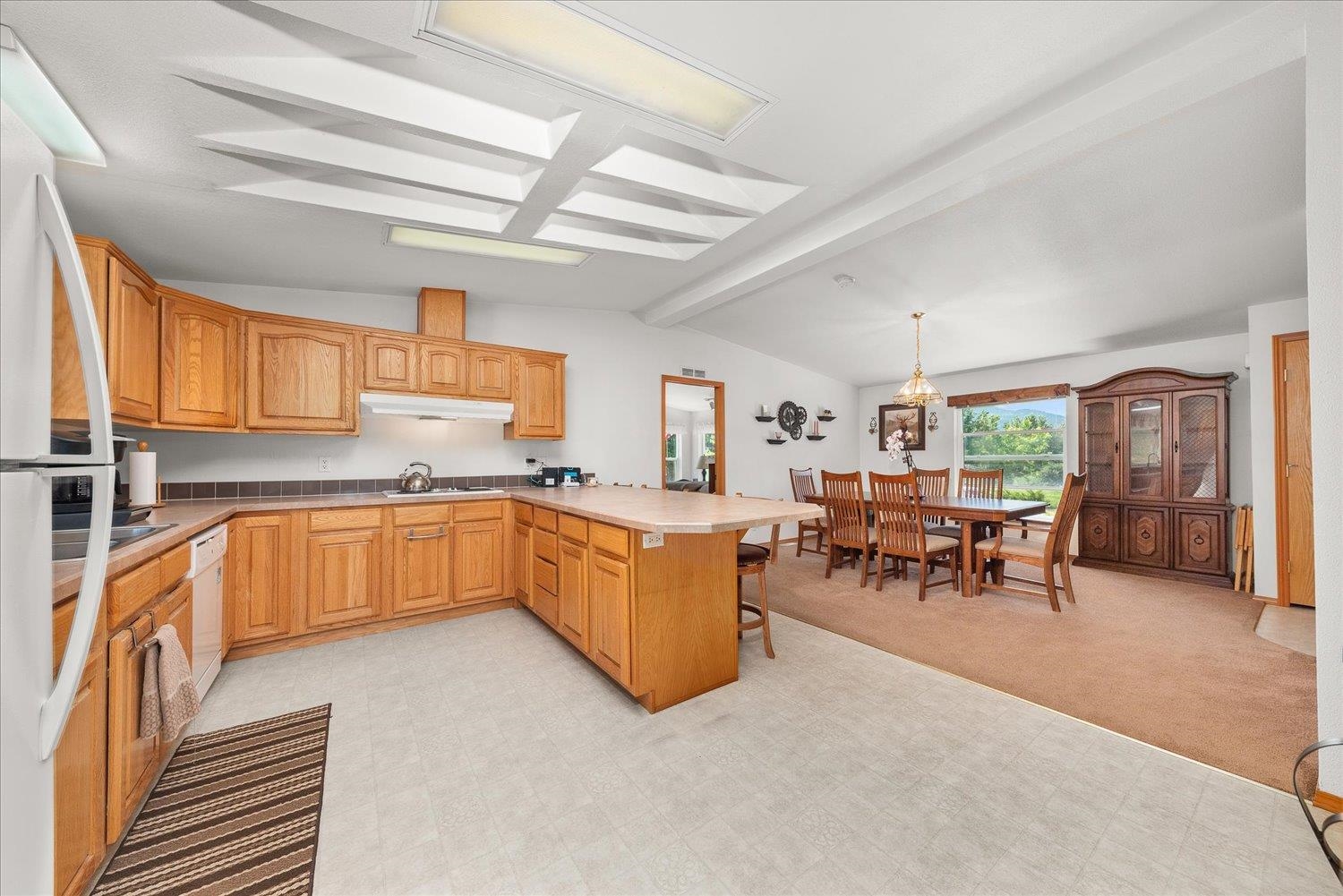 1643 Highway 395 S - Photo 9