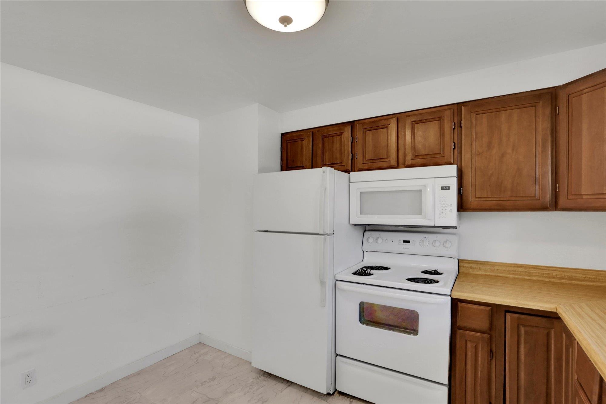5915 N Cochran St - Photo 9