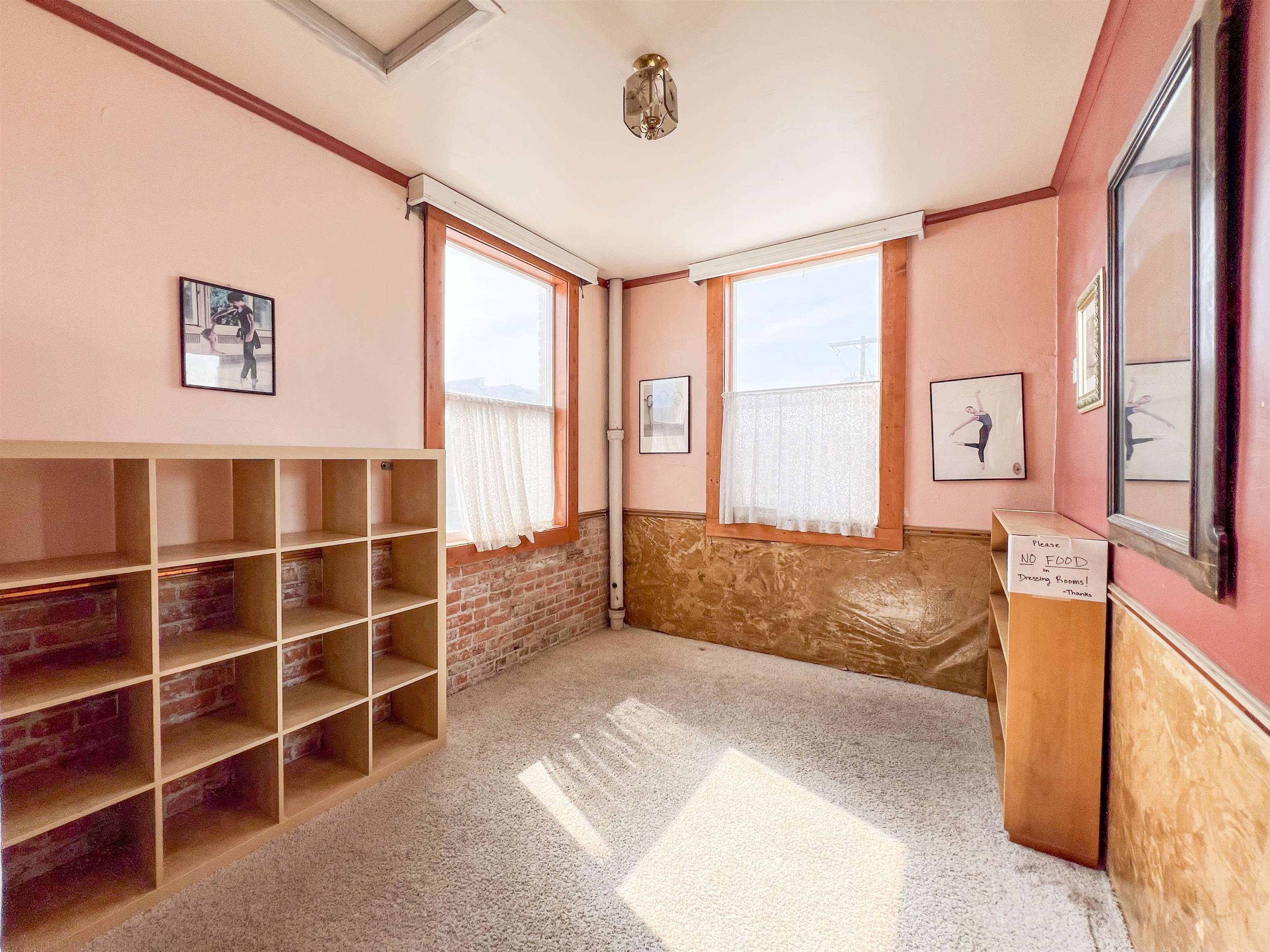 151 W 1St Ave - Photo 18