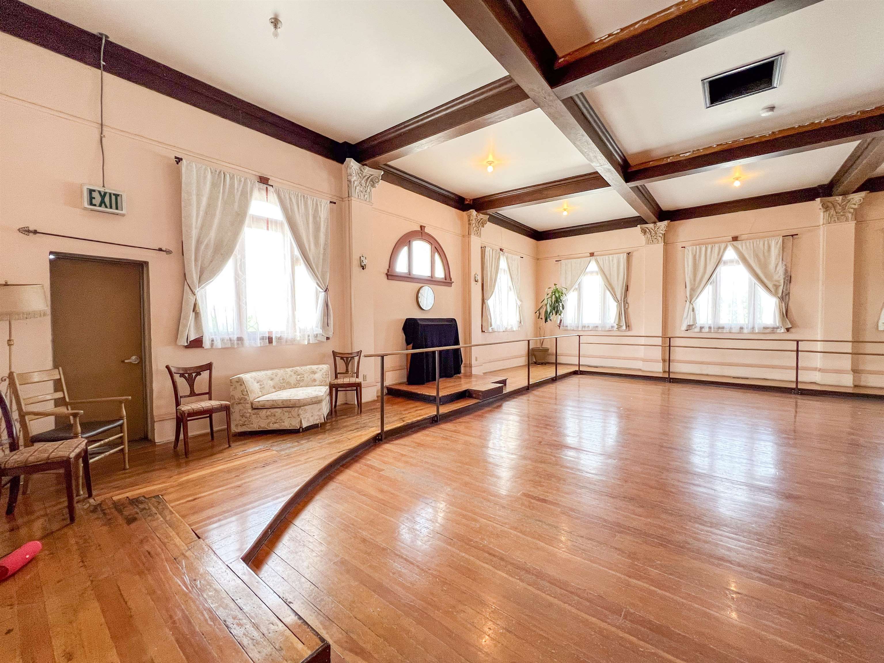 151 W 1St Ave - Photo 5