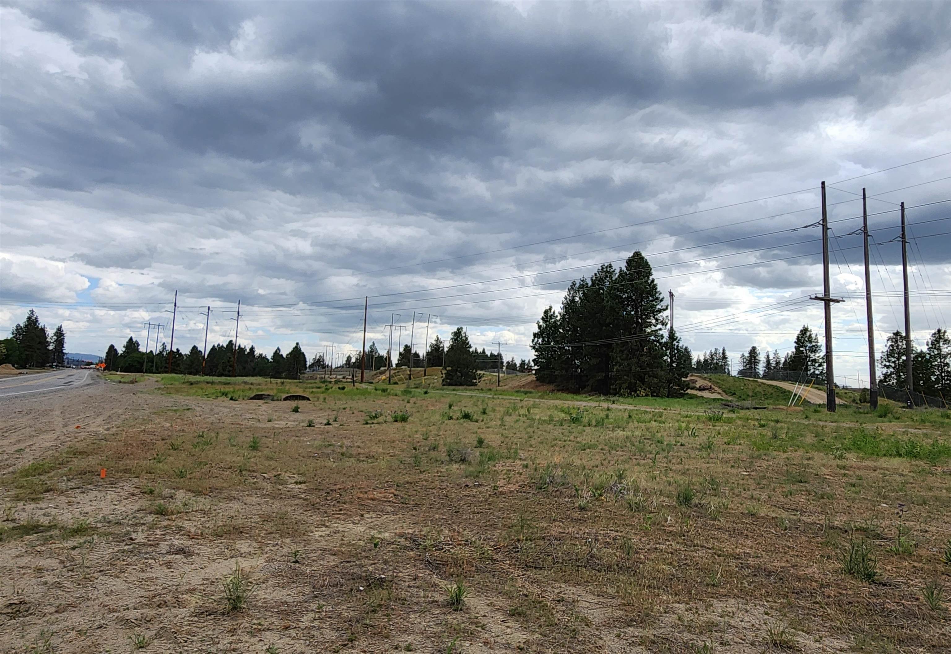 8817 N Market St - Photo 1