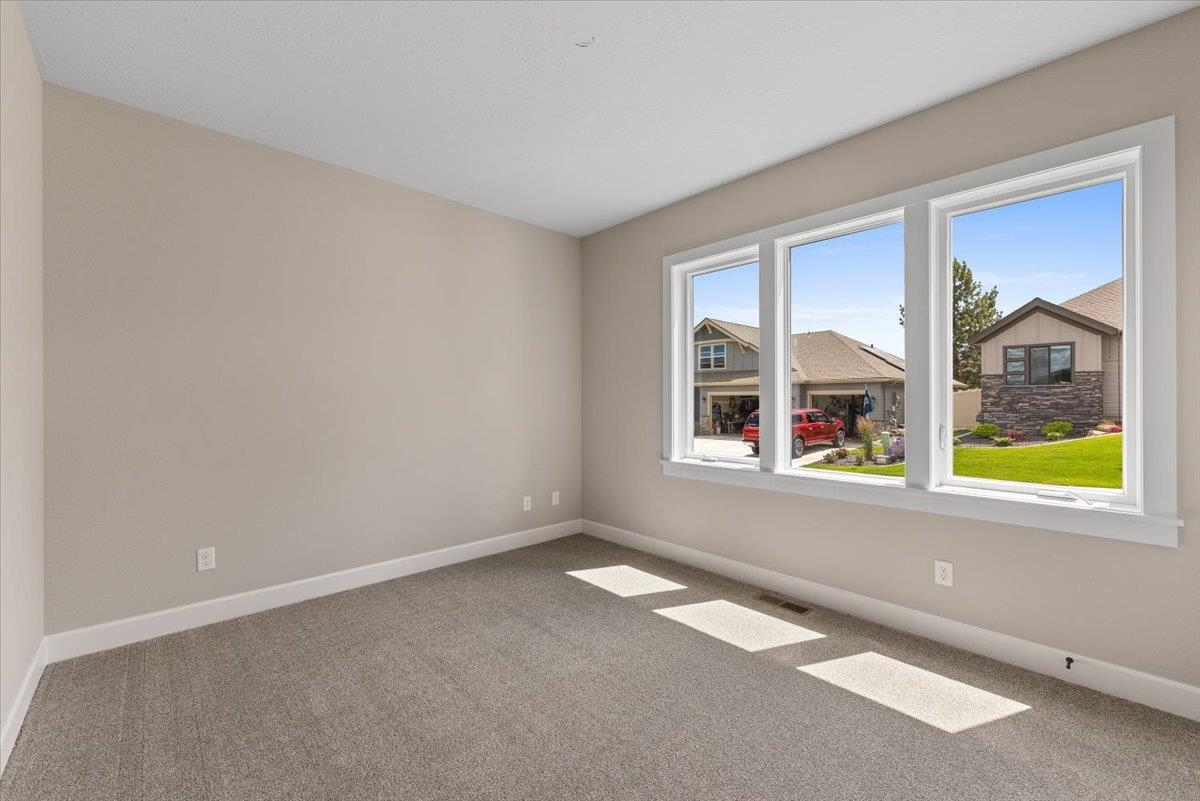 16929 E 16th Ln - Photo 21