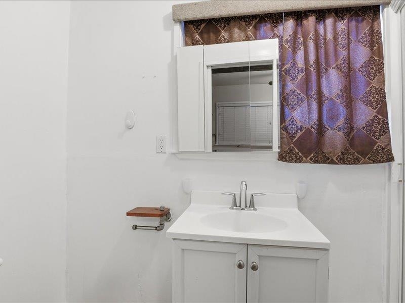 145 GUINEVERE Dr - Photo 5