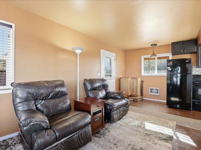 145 GUINEVERE Dr - Photo 7