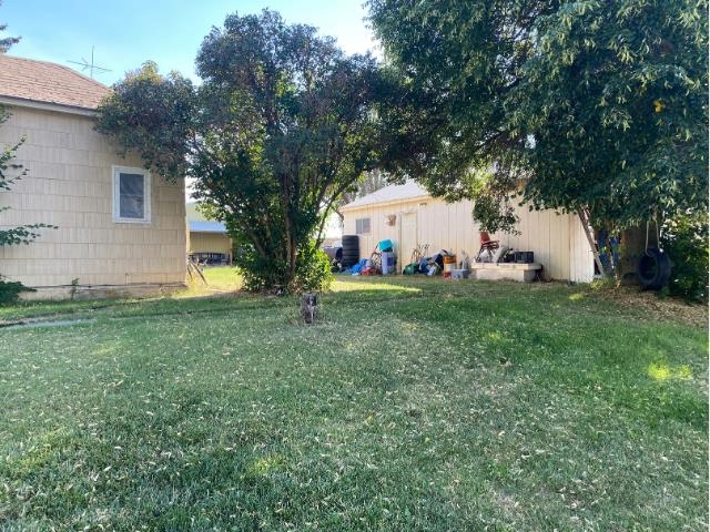 204 S 3rd St - Photo 18